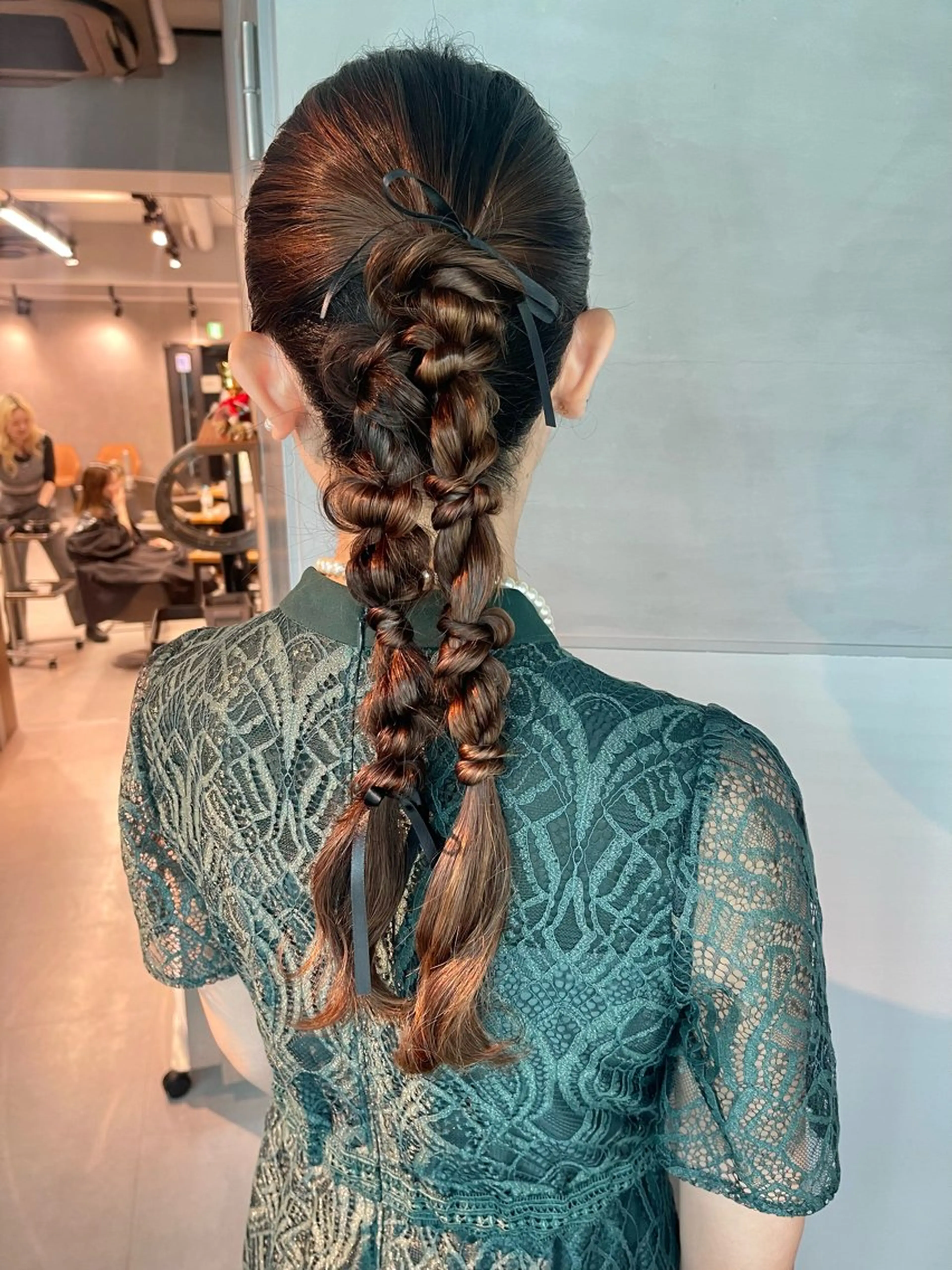 ヘアアレンジ ポニーテール 結婚式・ブライダル 卒業式のヘアスタイル ヘアセット charm《銀座》 縮毛矯正/ヘアセットのヘアスタイル