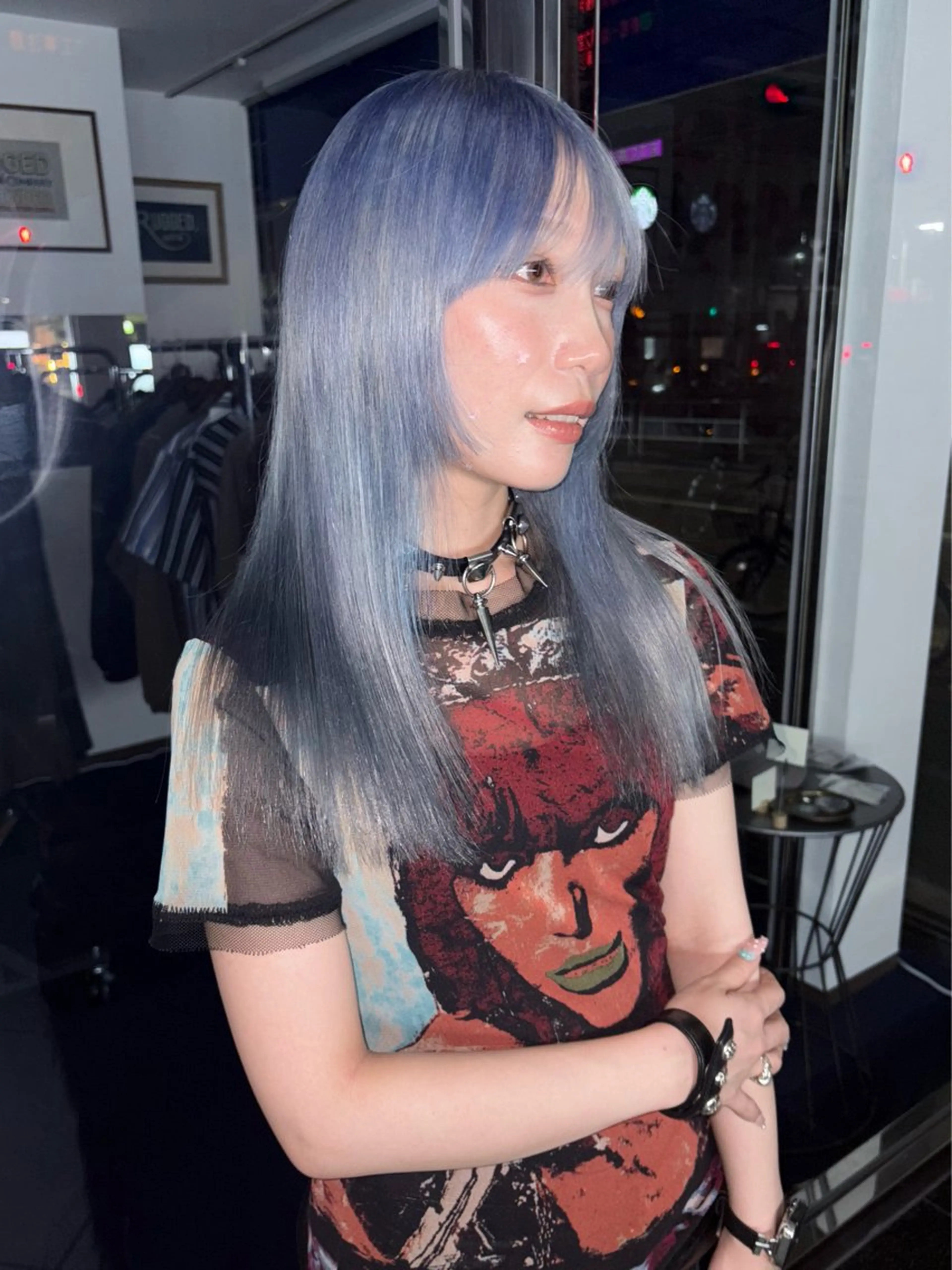 ロング ヘアカラー lot Kanau ハイトーン／デザインのヘアスタイル