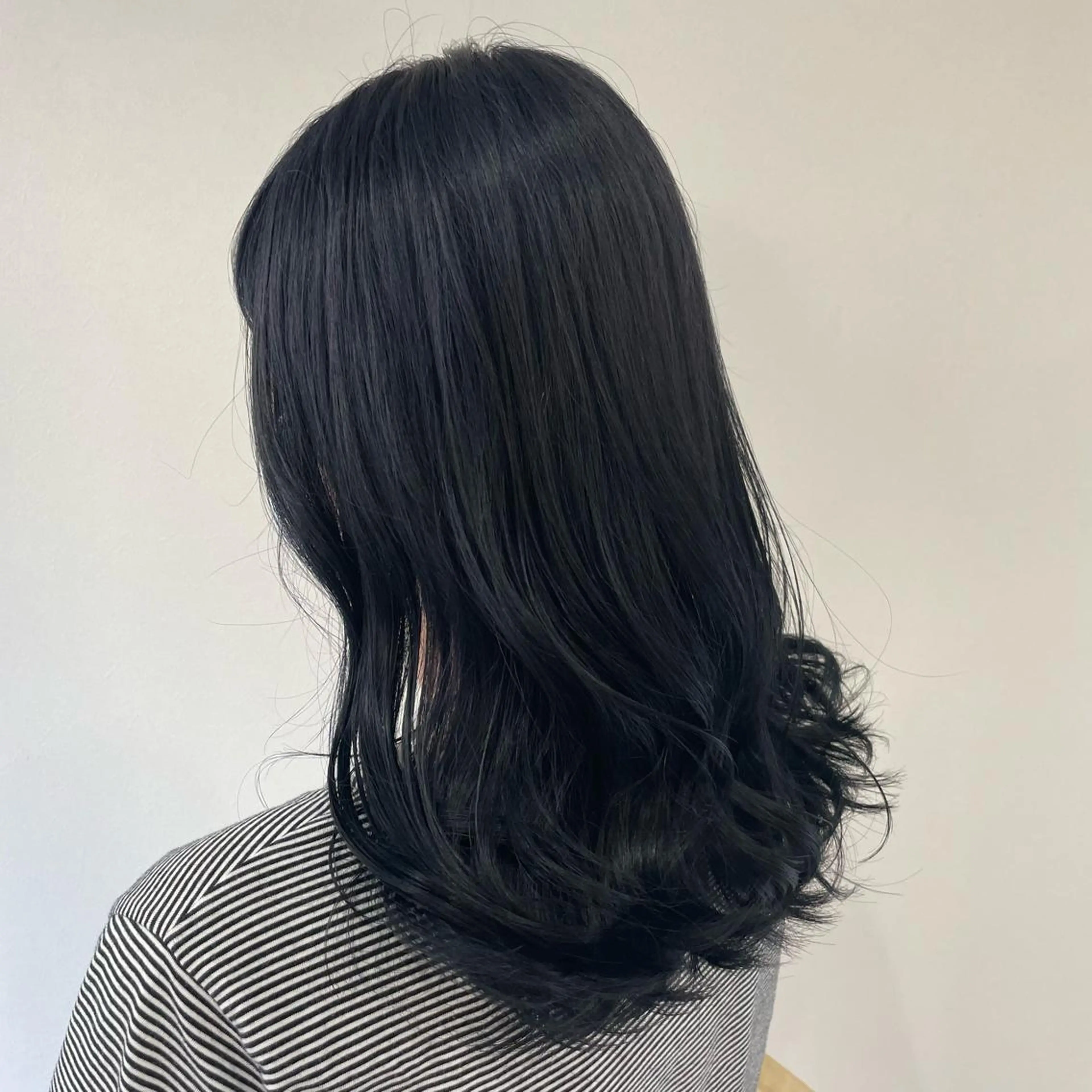 ロング カラー ヘアカラー トリートメント 小島 健太郎のヘアスタイル