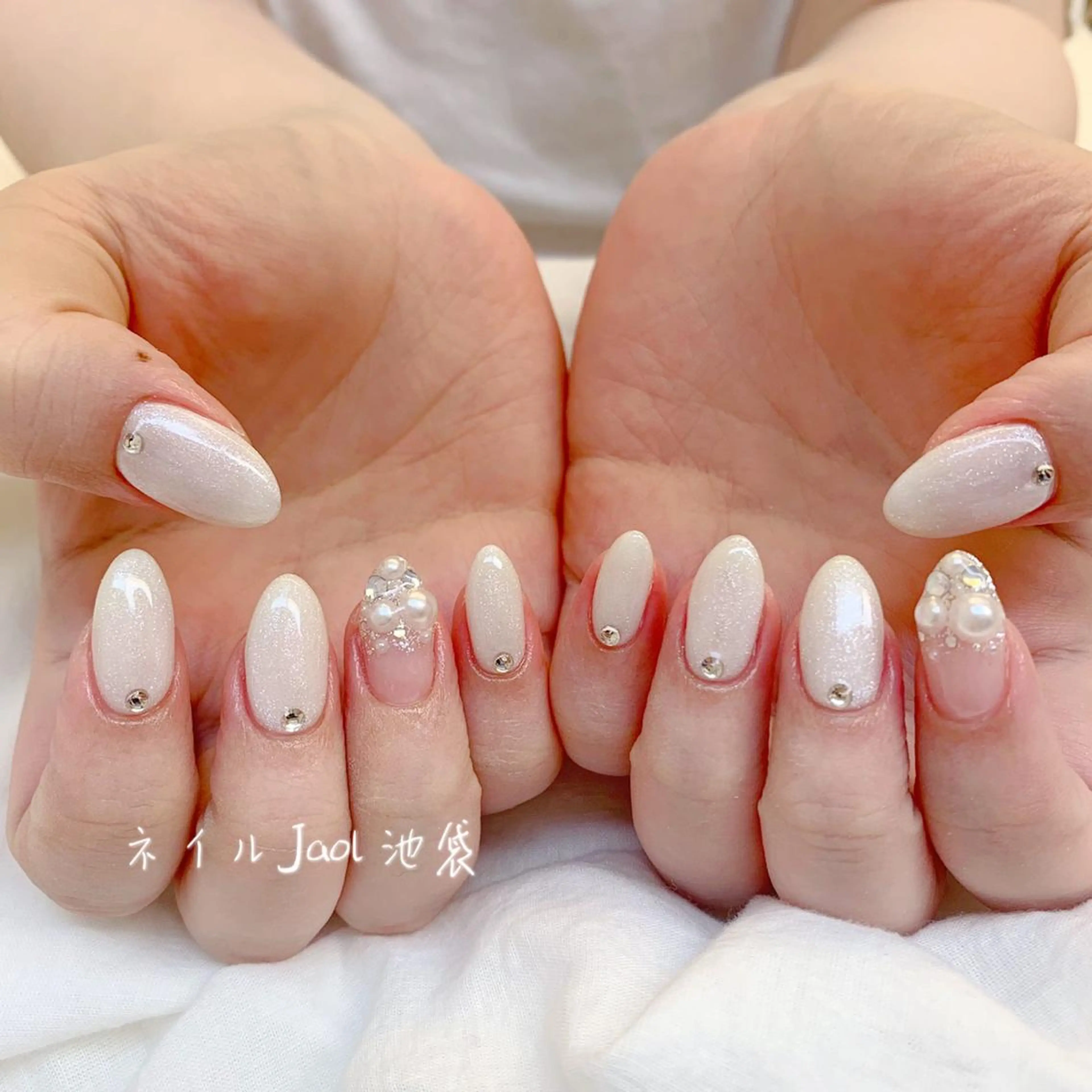 ミディアム ハンドネイル nail jaol池袋店所属・ネイルJaol 池袋のネイルデザイン