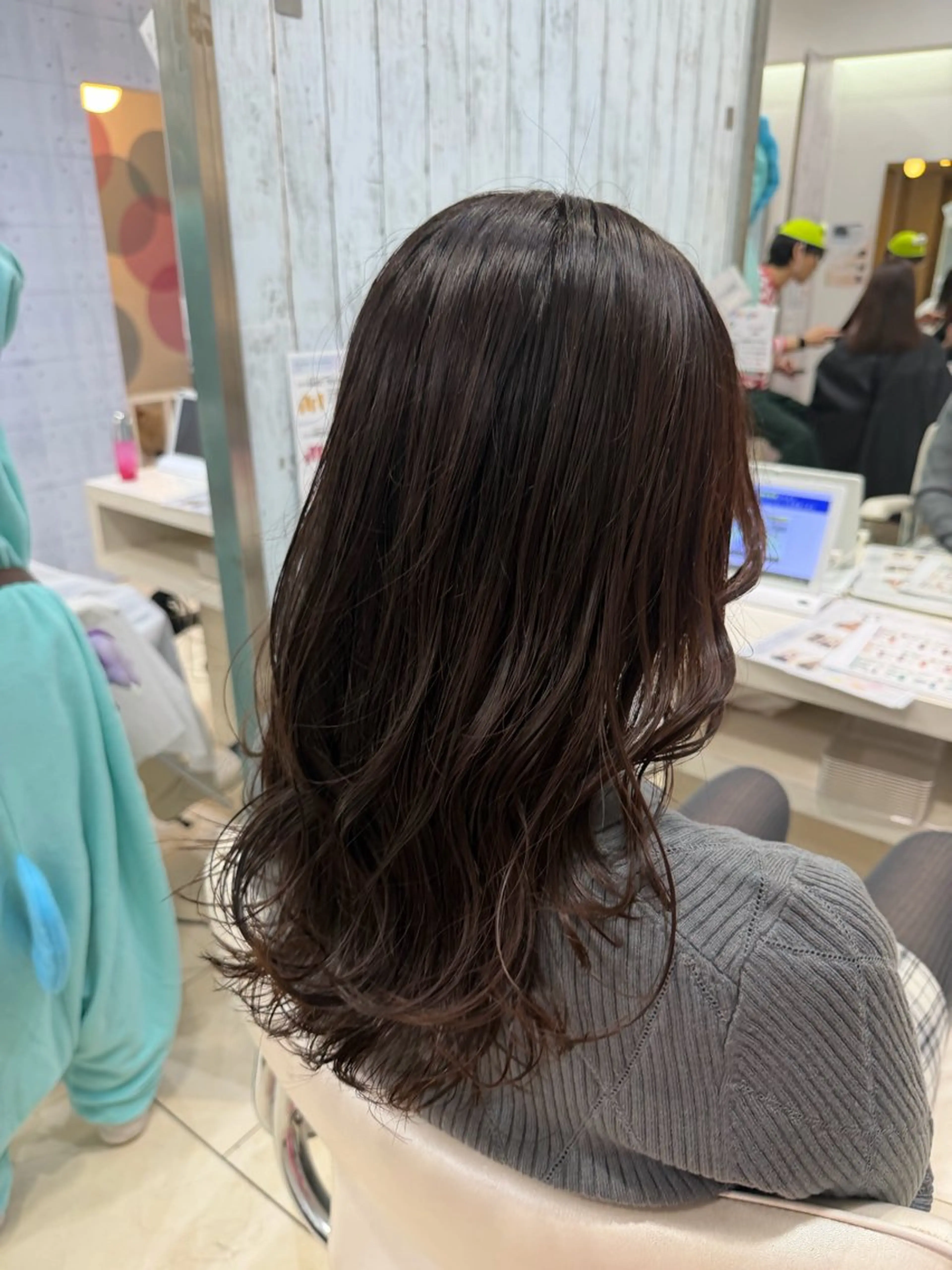 ロング カラー カット ヘアカラー 🌿似合わせブリーチ 山岸樹璃🌿のヘアスタイル