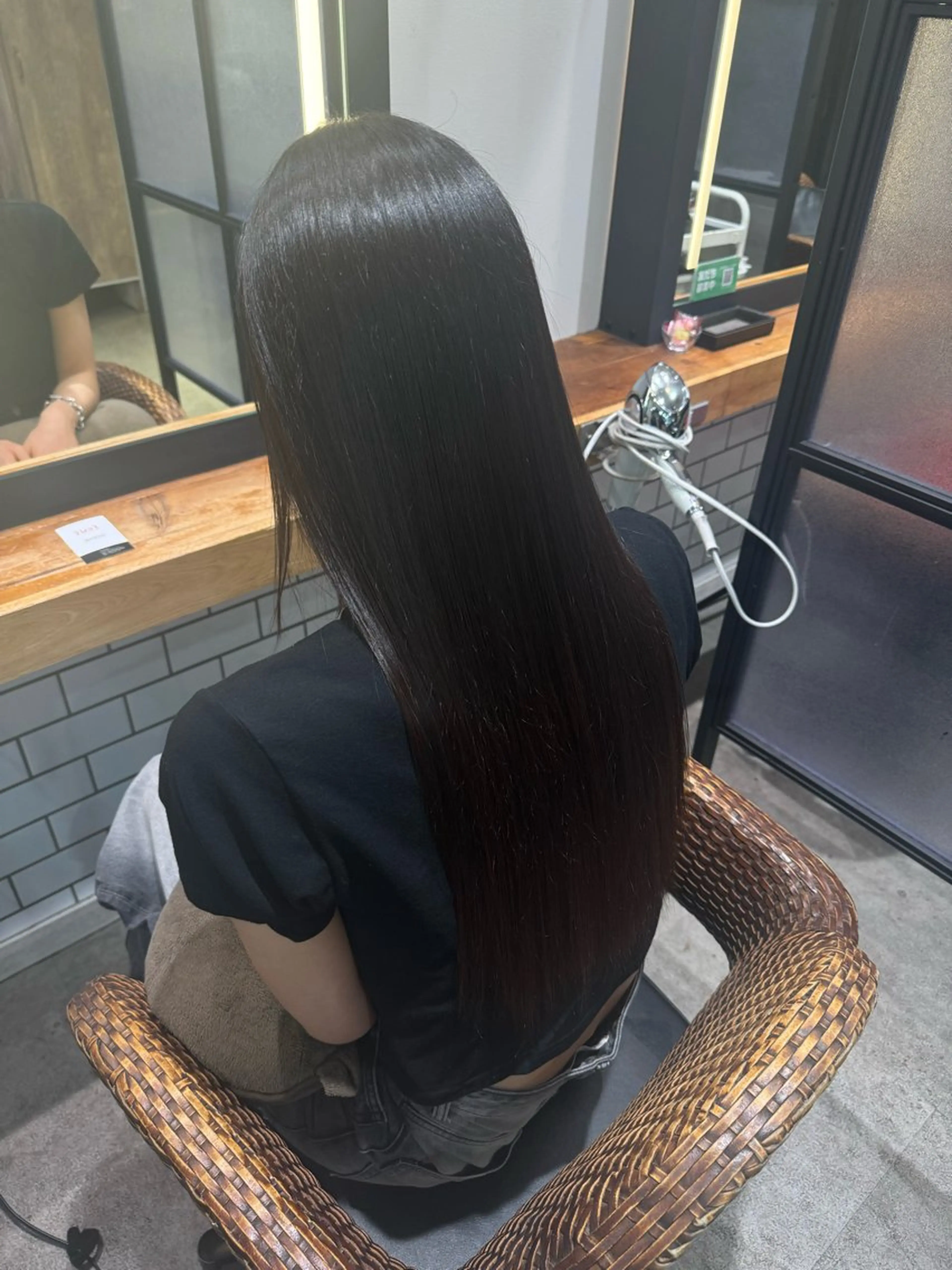ロング red neo あいりのヘアスタイル