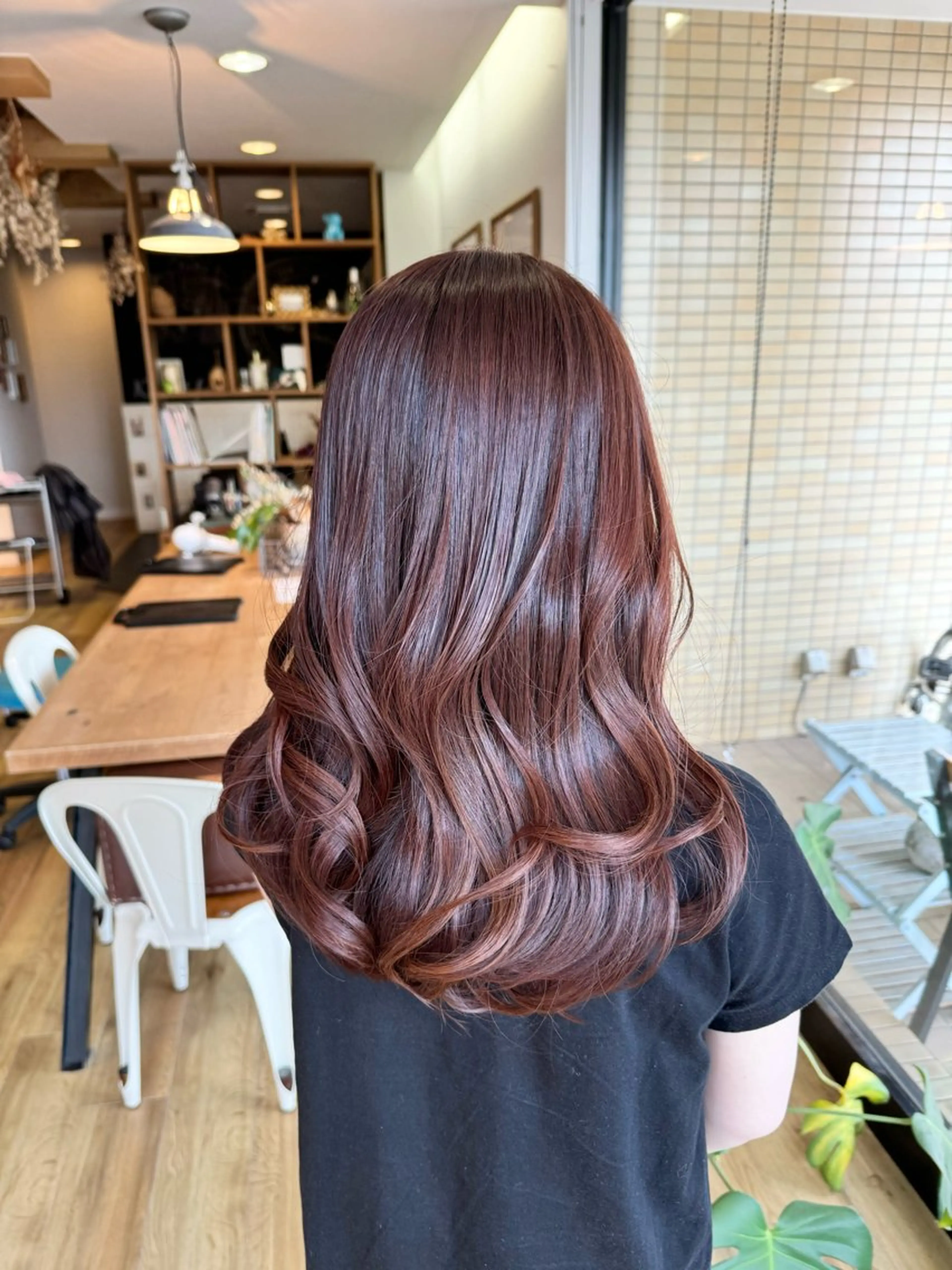 ロング カラー ピンクカラー ヘアカラー トリートメント ツキダテ ユイのヘアスタイル