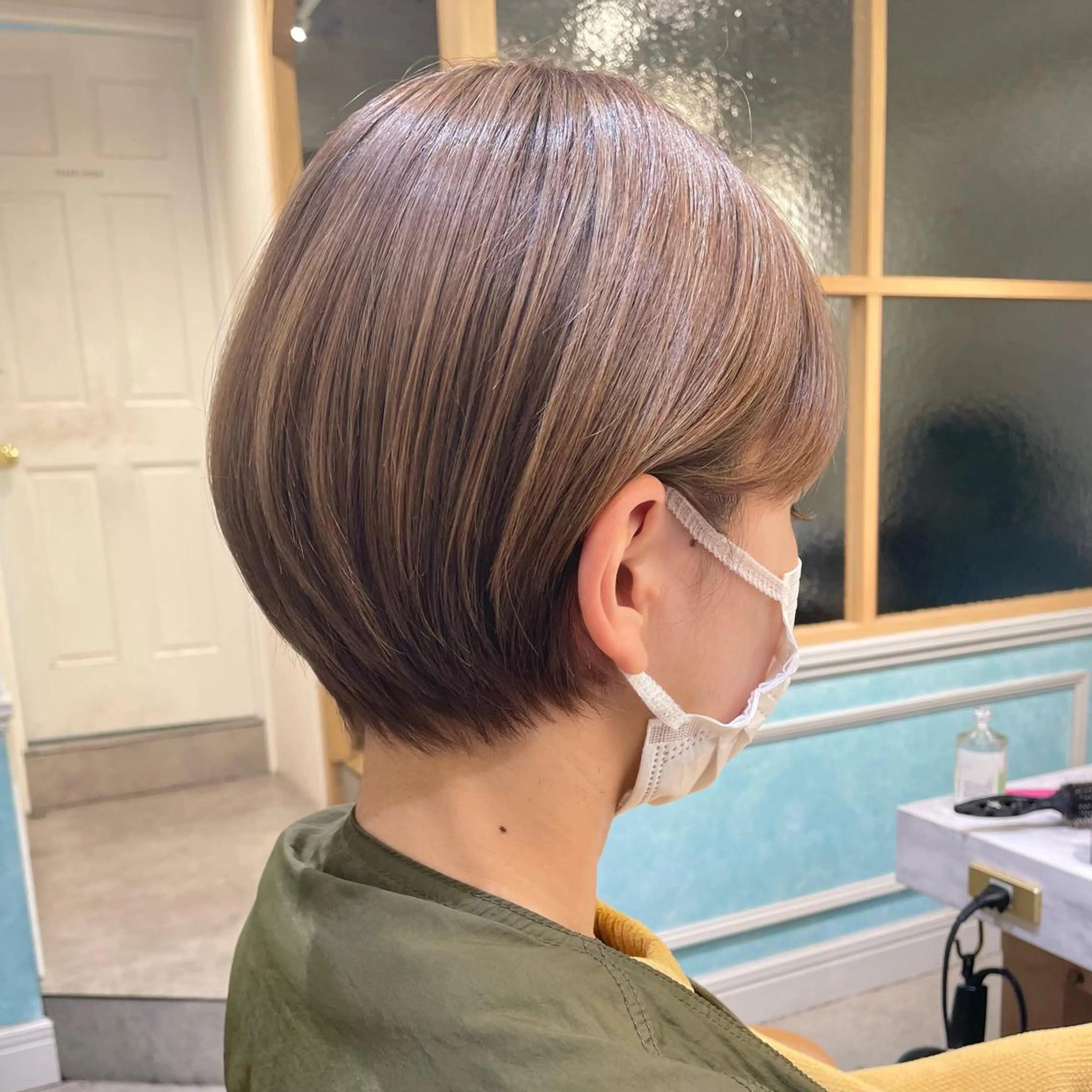 ショート カラー ショートボブ ボブ マッシュヘア ショートヘア カット トリートメント 小泉 葵のヘアスタイル
