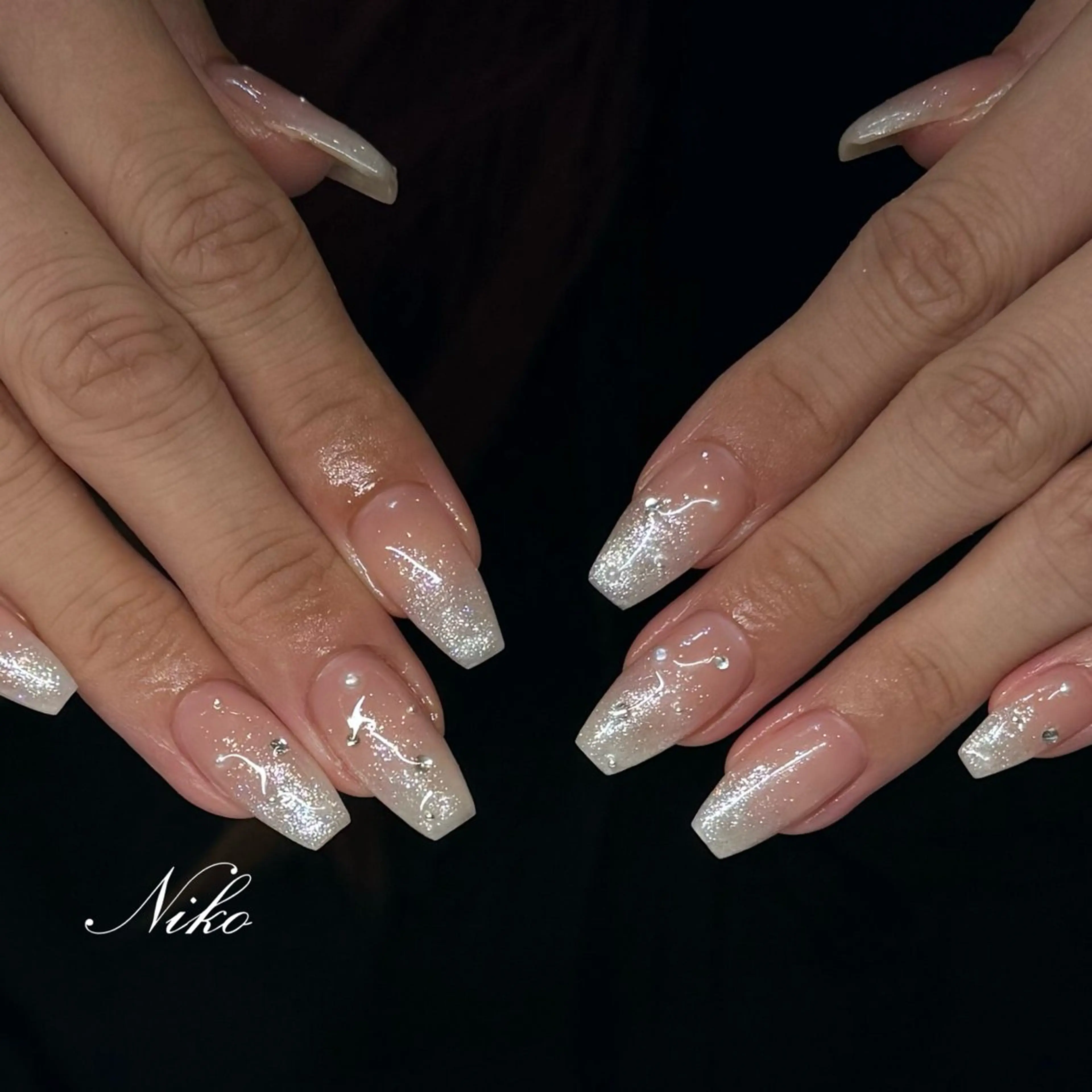 ネイル チークネイル 長さ出し フラッシュネイル フットネイル フレンチネイル ハンドネイル Niko nailサロンのネイルデザイン