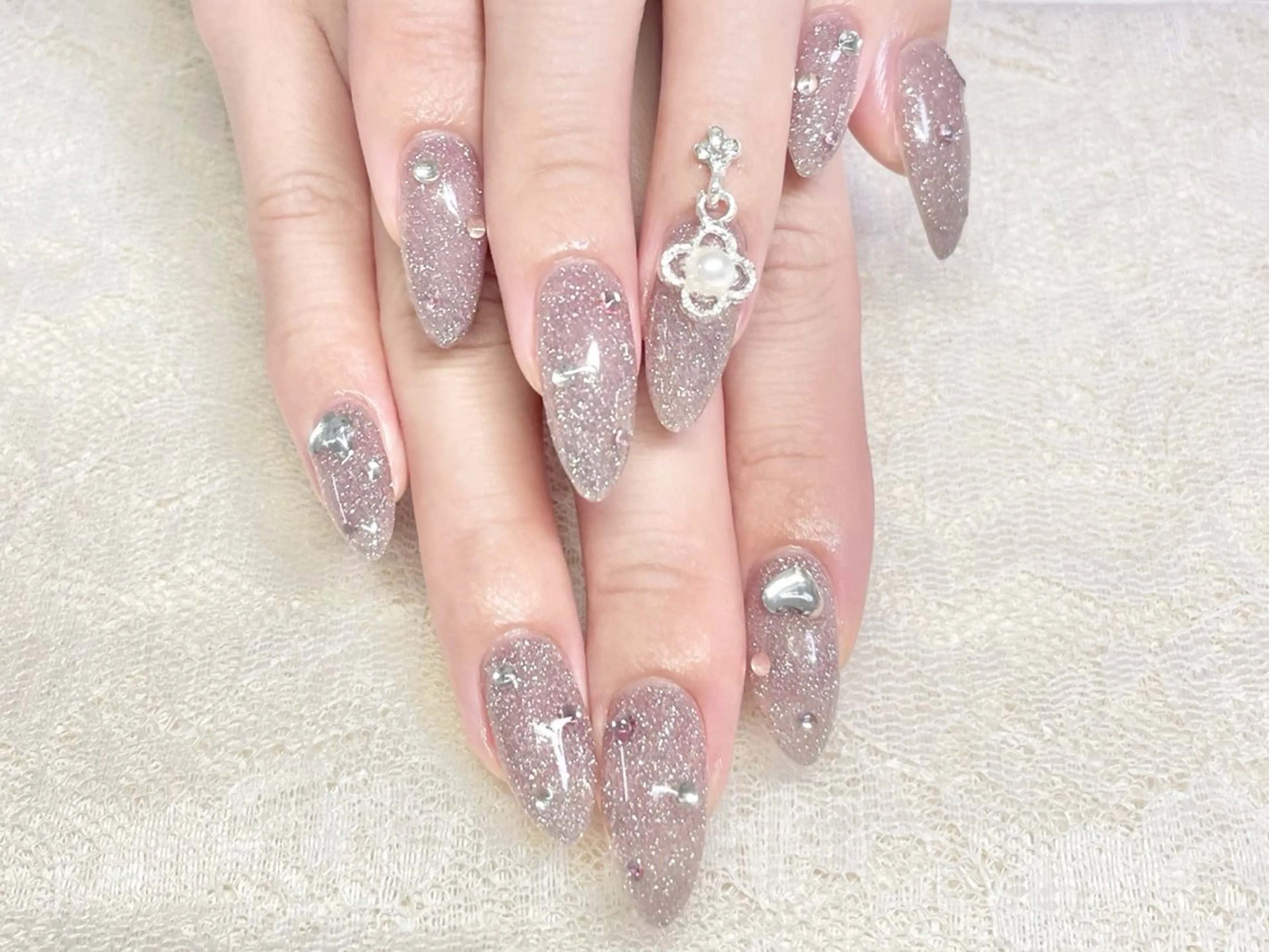 ネイル フラッシュネイル ロングネイル かざま みさきのネイルデザイン
