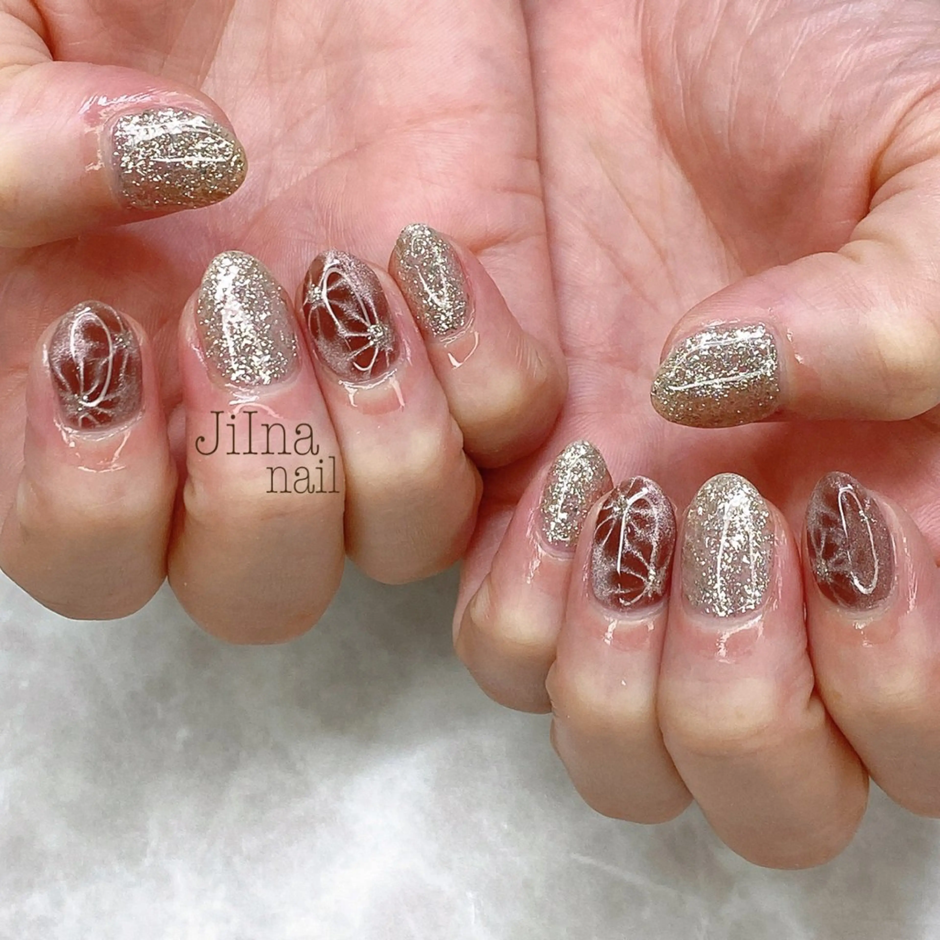 ネイル JiIna nailのネイルデザイン