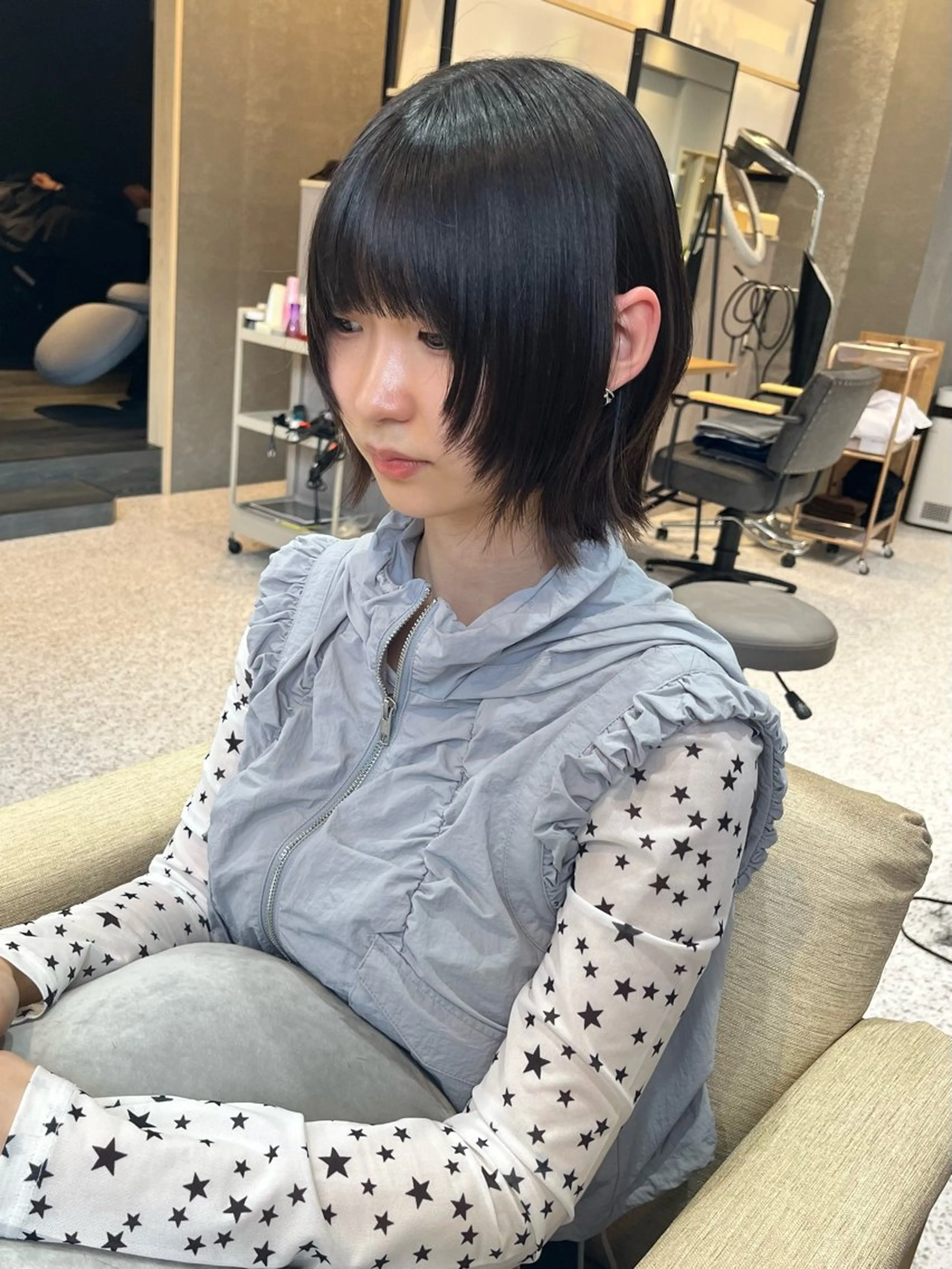 ミディアム 顔まわりレイヤー レイヤーカット 似合わせカット 小顔カット カット 仙台/駅近/ AUTHEN/アンズのヘアスタイル