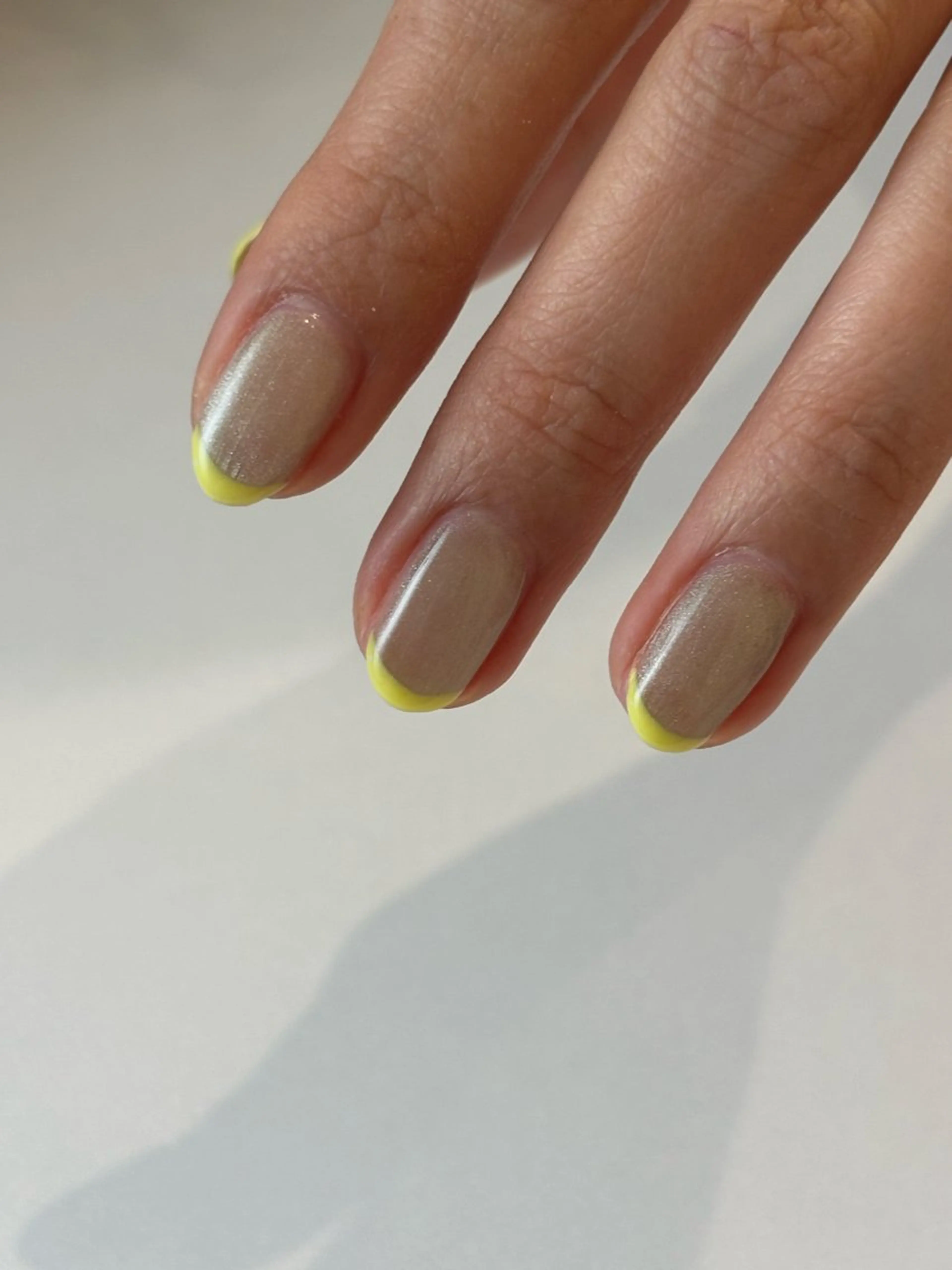 ネイル フレンチネイル マグネットネイル ハンドネイル Ann. nail.tokyo所属・Ann nailのネイルデザイン