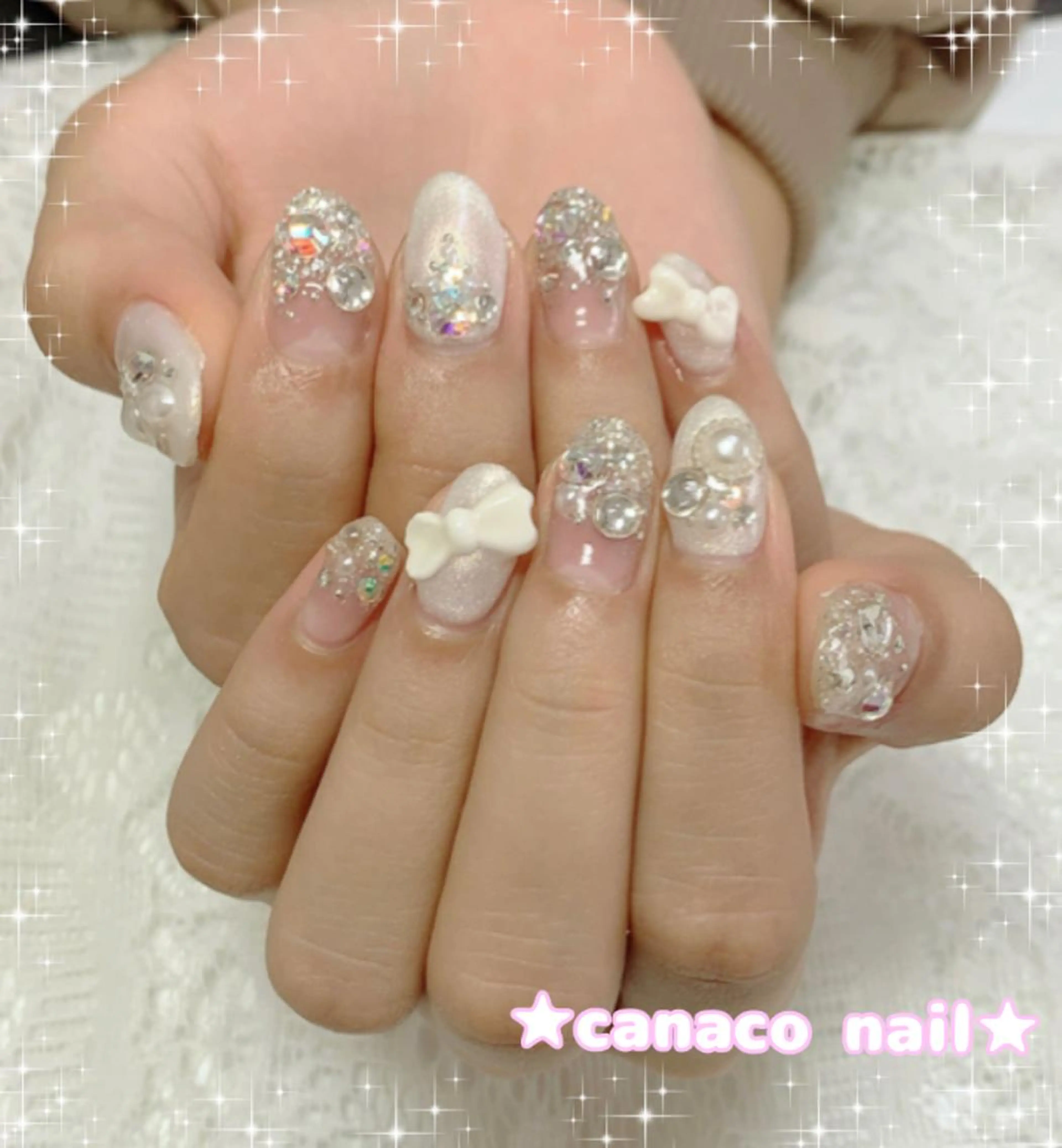 ネイル ゴージャス リボン ストーンネイル ハンドネイル ハンドケア Felice所属・ベテランネイル cnc  nailのネイルデザイン