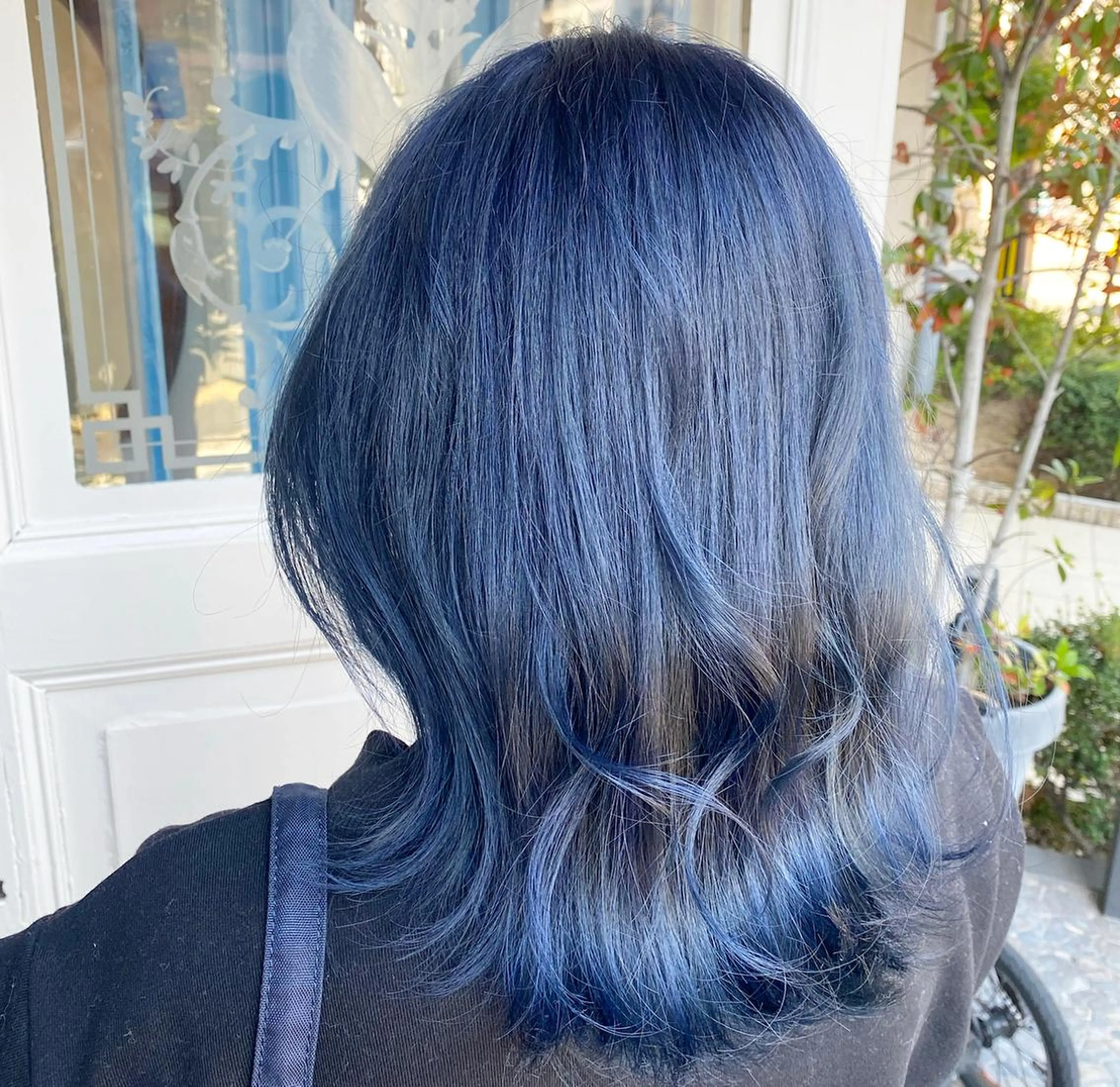 セミロング カラー バレイヤージュ ベージュカラー ブリーチ ブルーカラー ケアブリーチ 小嶋 秀明/ 本物の髪質改善⭐️のヘアスタイル