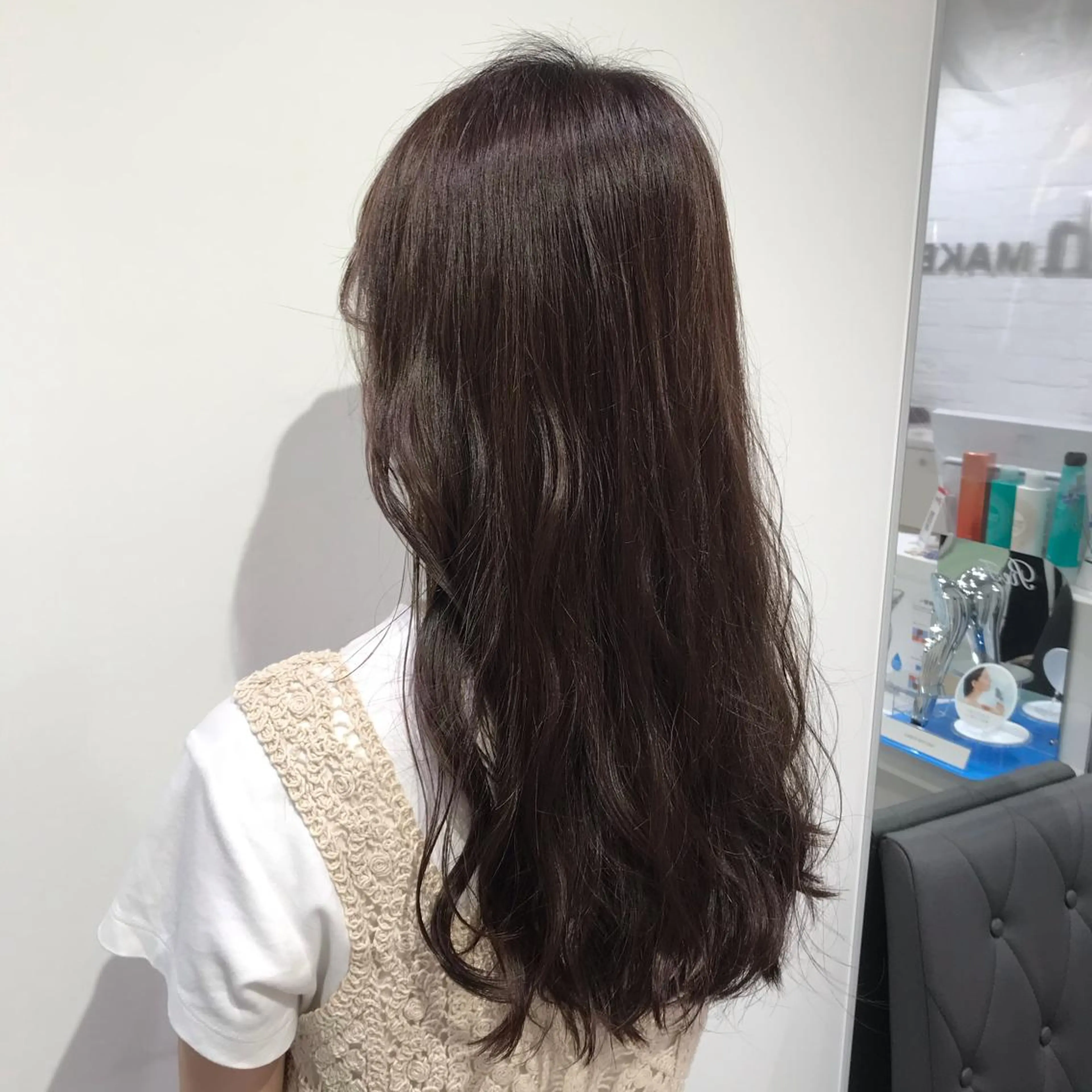 ロング カラー 透明感カラー グレージュ イルミナカラー ラベンダーカラー ラベンダーグレージュ カット ヘアカラー トリートメント 暖色カラー🌹 中山由梨のヘアスタイル