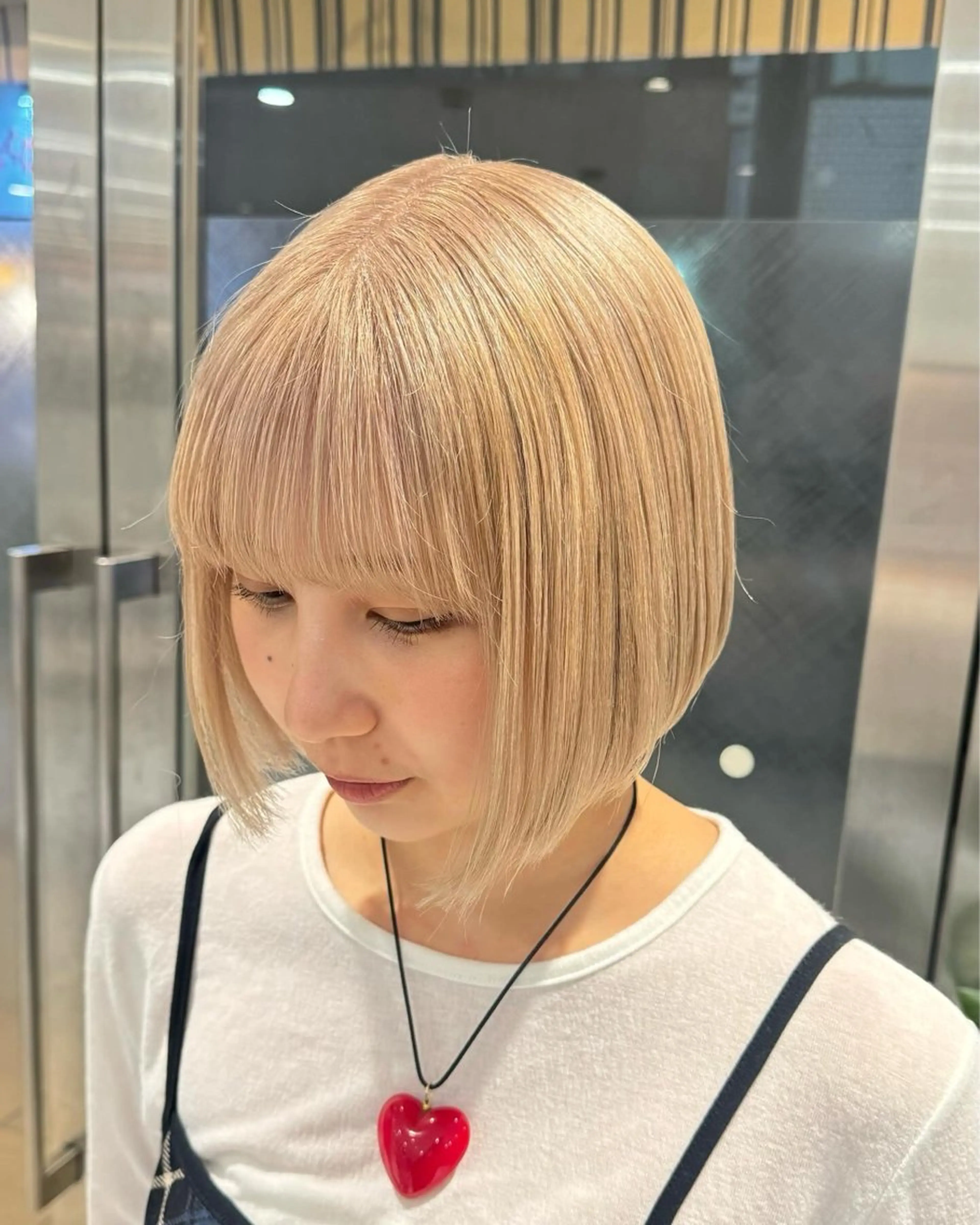 ミディアム ヘアカラー トリートメント ヘアセット 高円寺ハイトーン/ ブロンド/デザインのヘアスタイル
