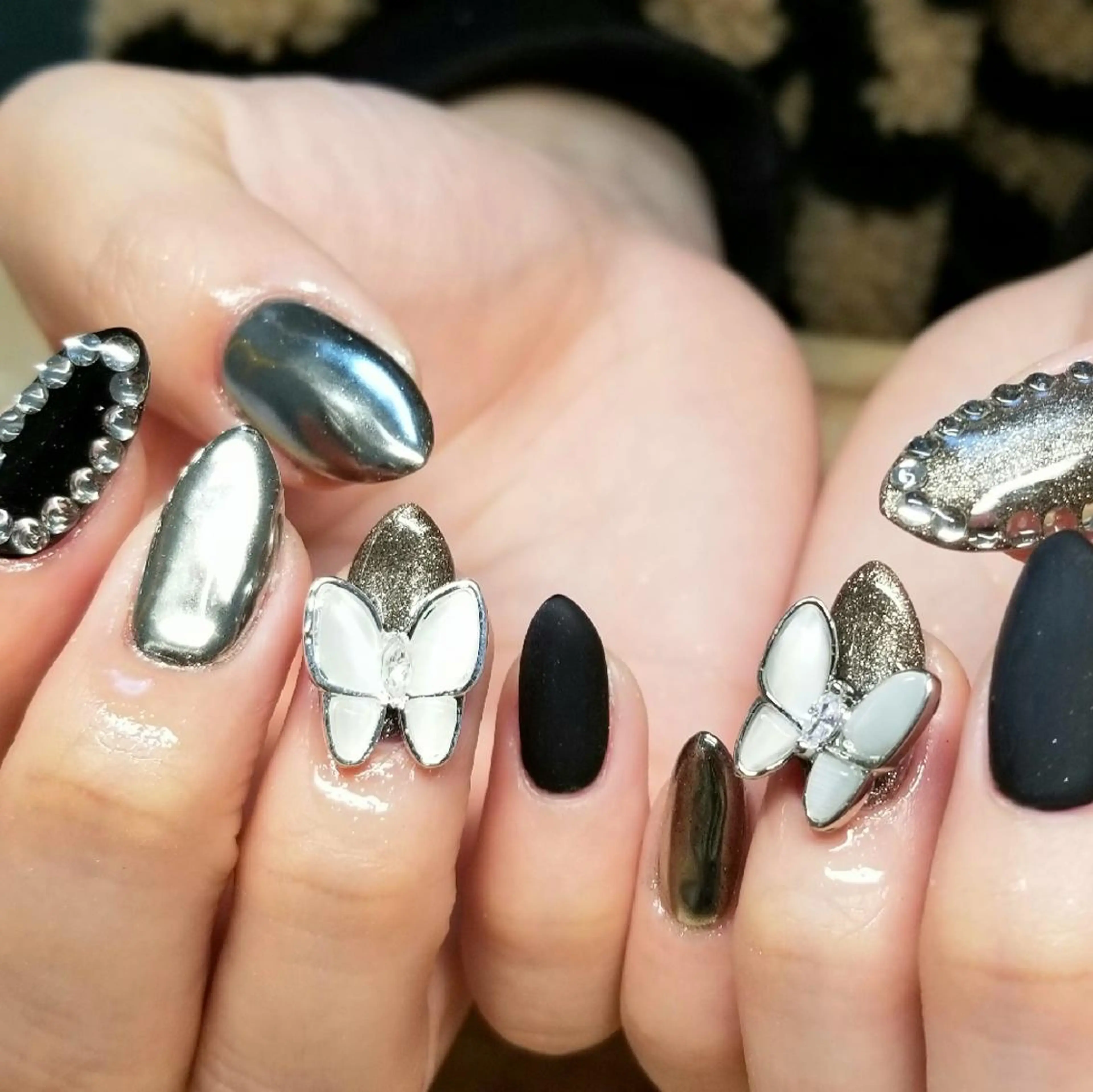 ネイル ハンドネイル L'instant  Nail Artzのネイルデザイン