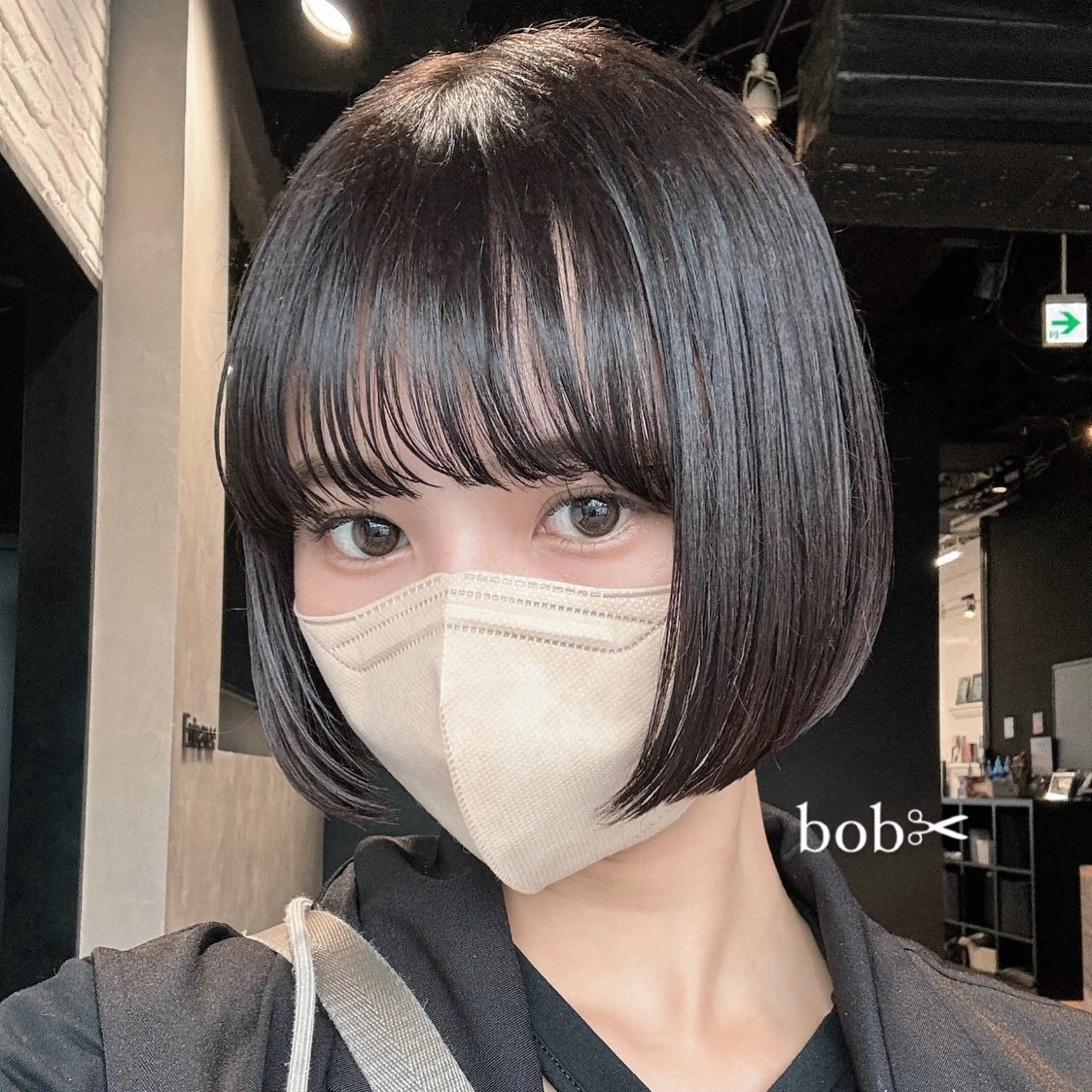 ショート カラー ヘアアレンジ ボブ カット ヘアカラー トリートメント 🌱ボブ/レイヤー/ ベージュ/あやみ✨のヘアスタイル