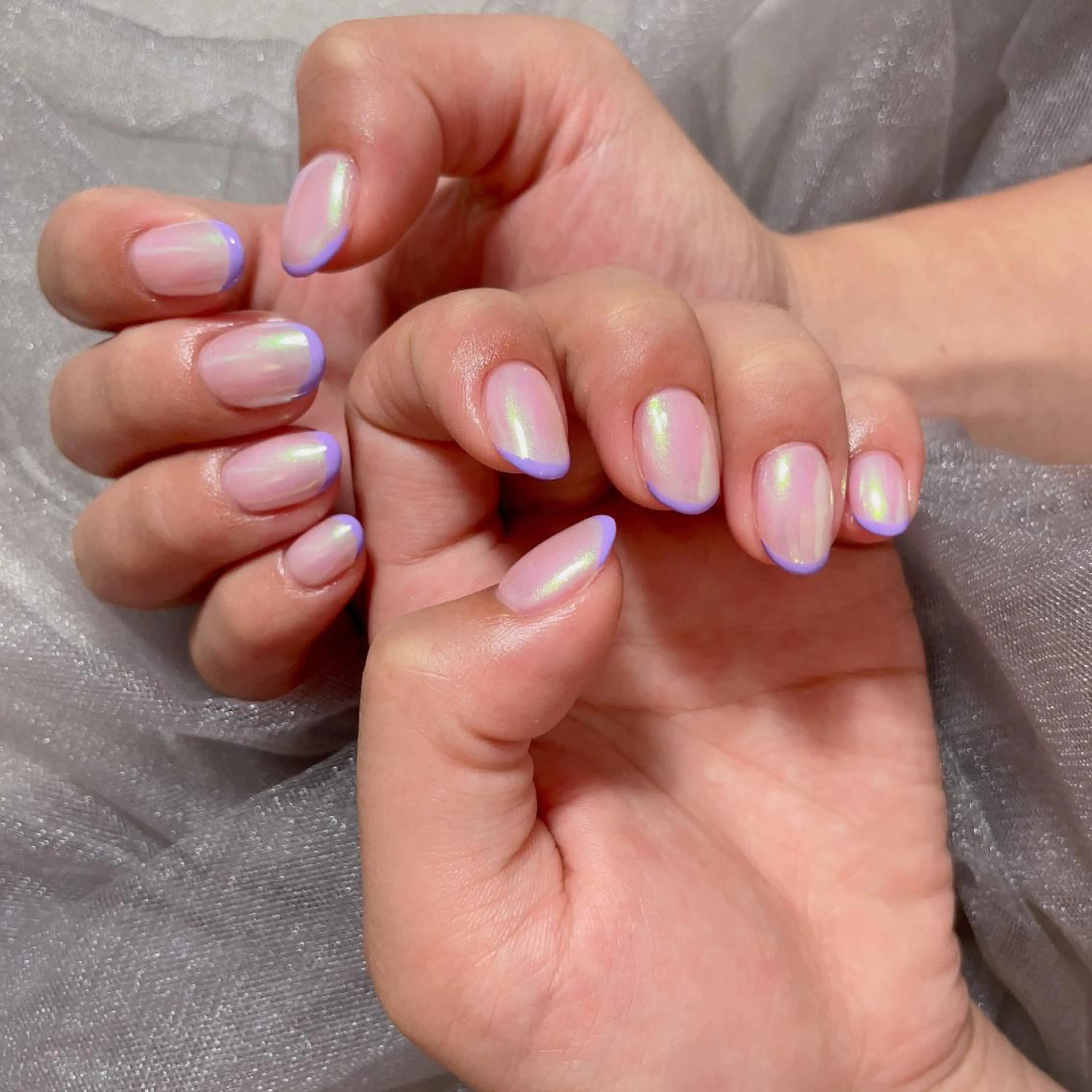 ネイル オーロラネイル ワンカラーネイル ハンドネイル 南野 由希のネイルデザイン