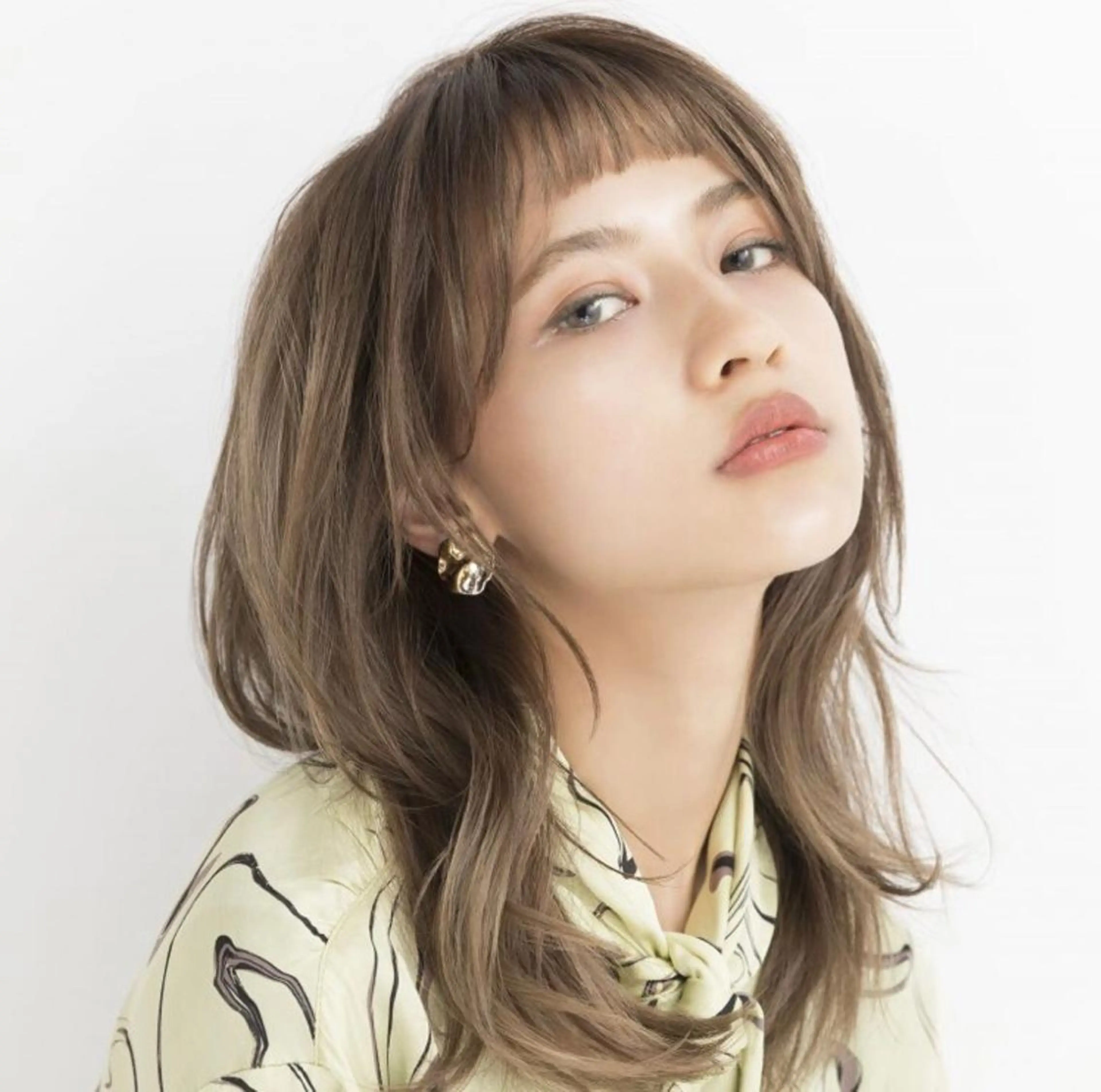 セミロング トリートメント ✨髪質改善Less✨ シバタのヘアスタイル