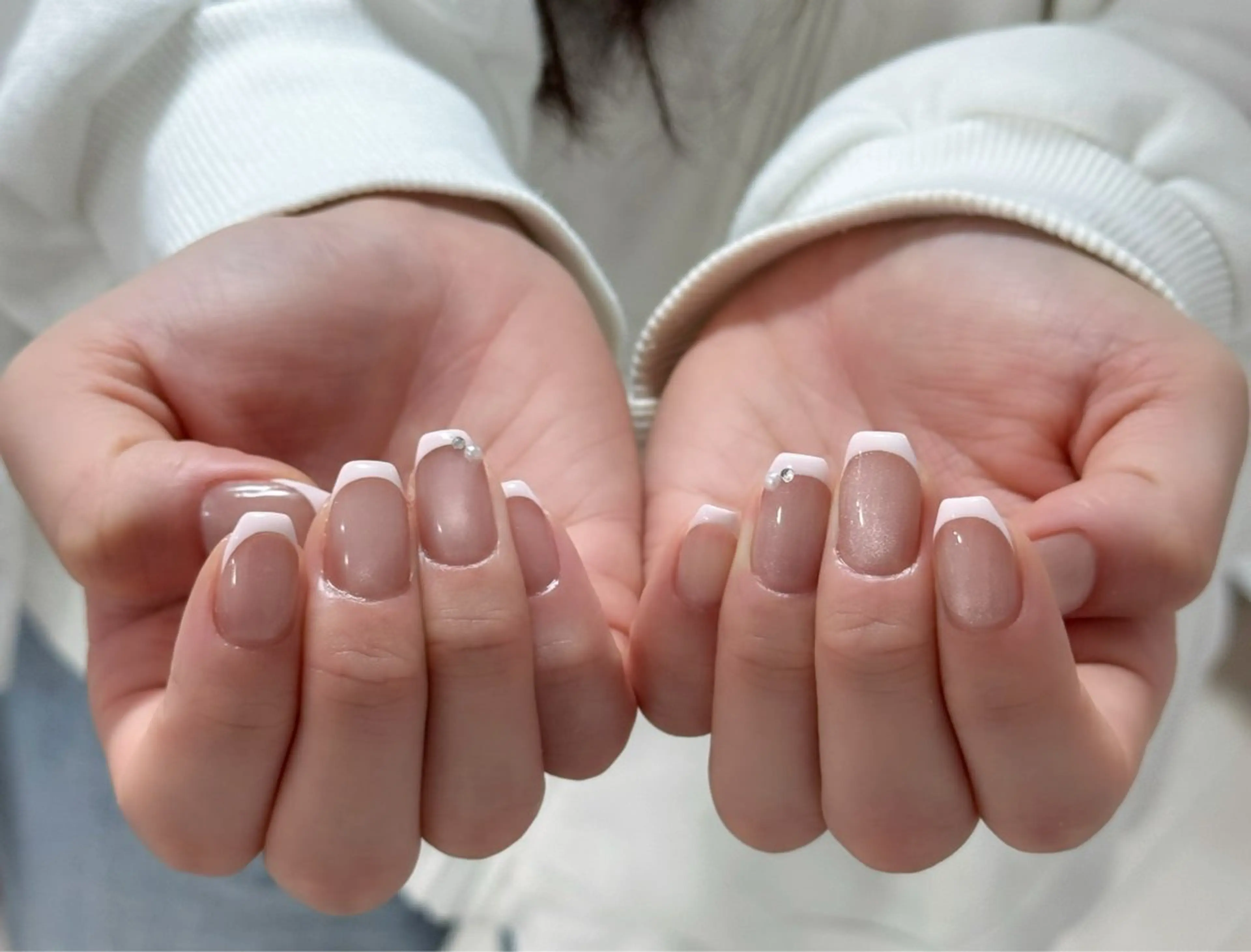 ネイル アートネイル オーロラネイル チークネイル フレンチネイル ガラスフレンチ ハンドネイル 🎀🎀YooLi Nail Salonのネイルデザイン