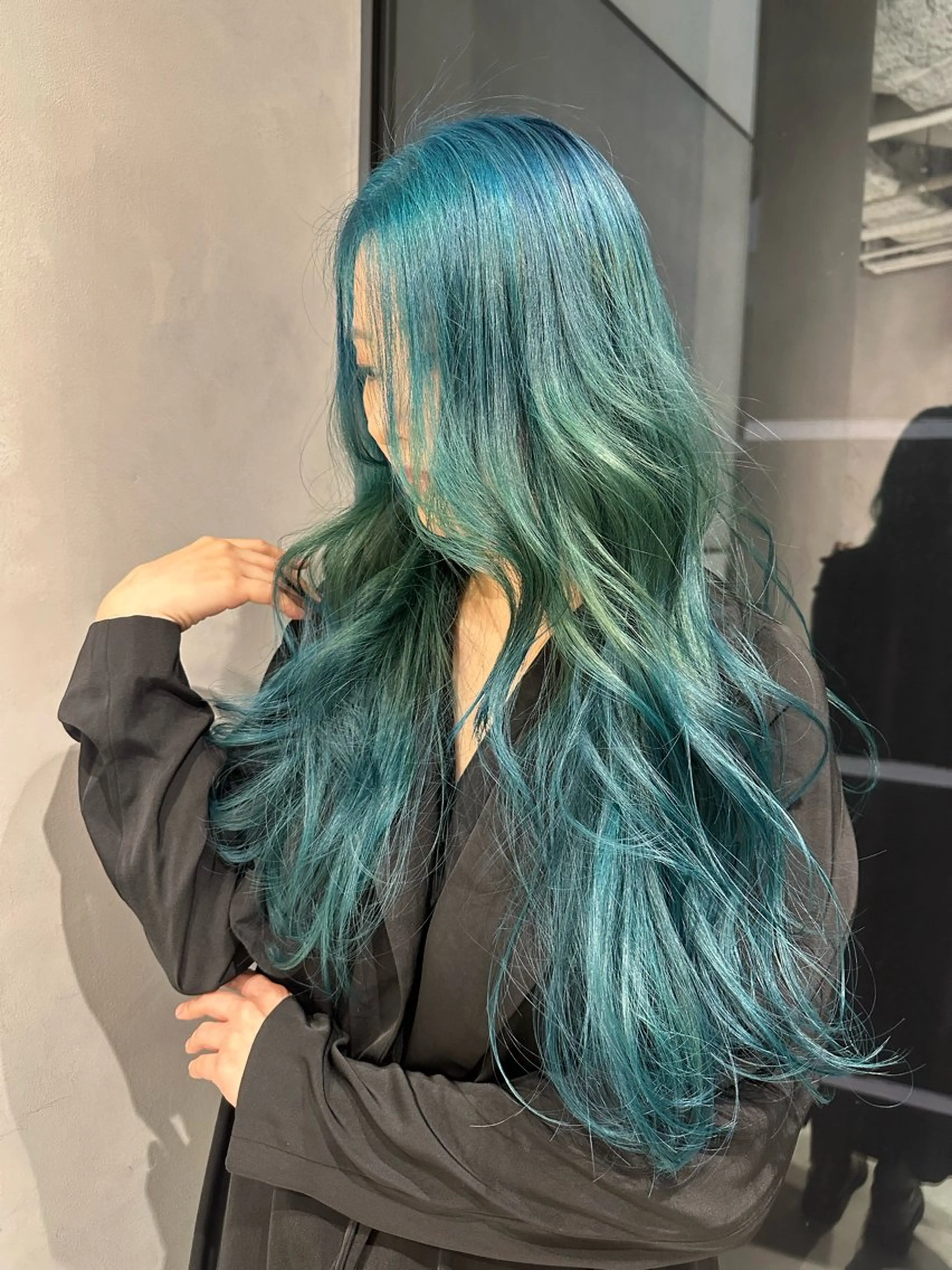 ロング カラー ブリーチ カット ヘアカラー トリートメント 似合わせ小顔ショート /akane🐰♥️のヘアスタイル