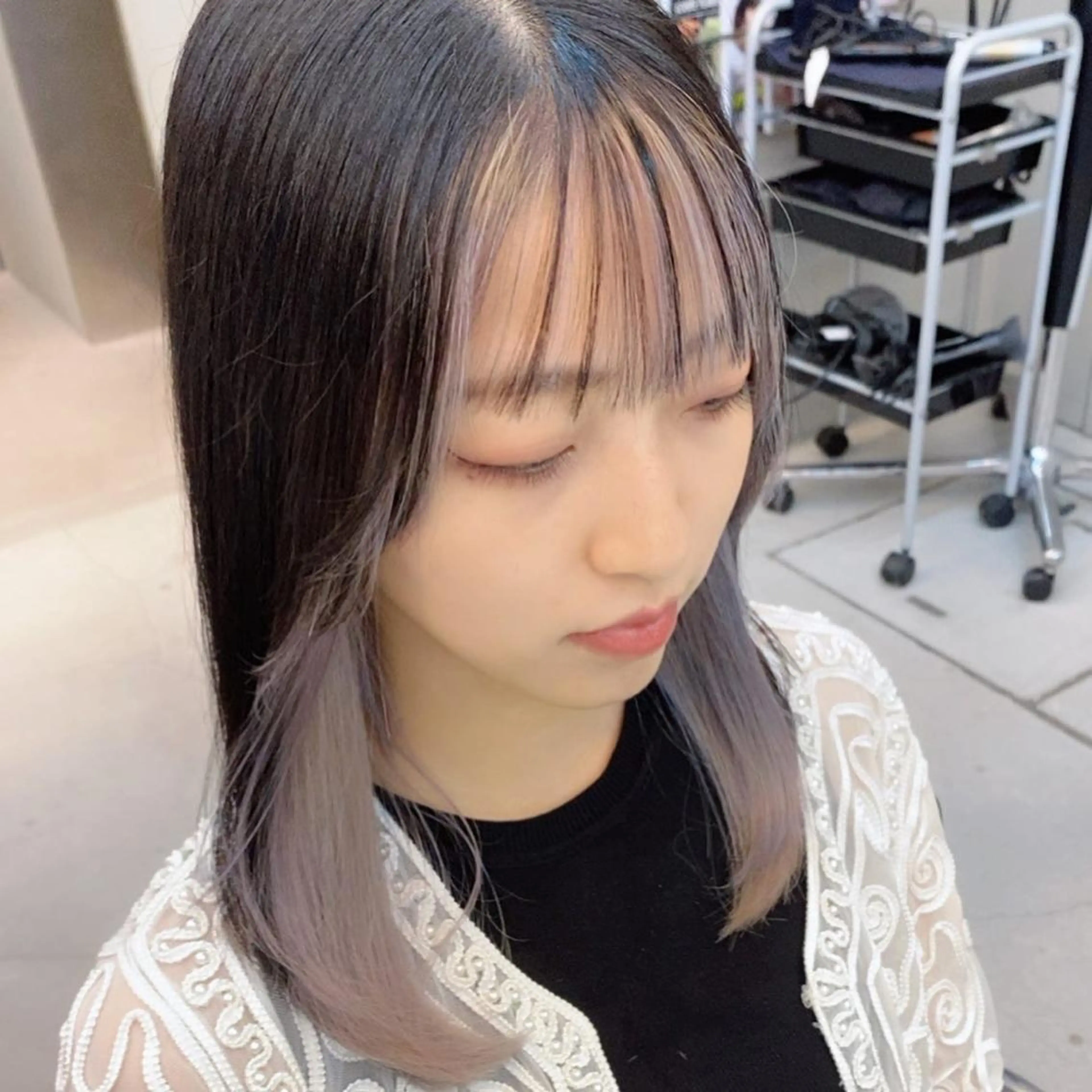 ミディアム カラー ヘアカラー トリートメント 岡野 静華のヘアスタイル