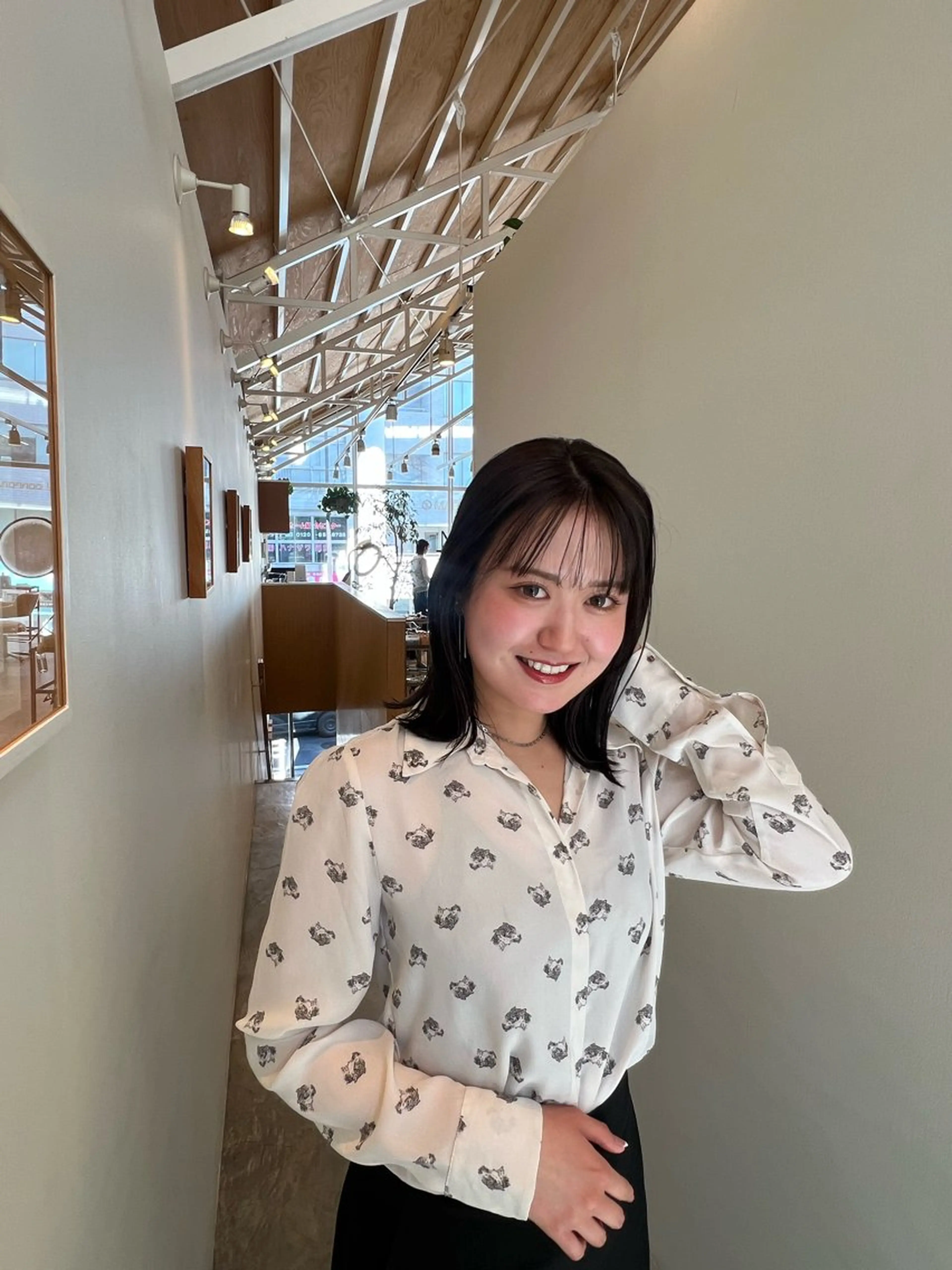 ミディアム レイヤーカット hairdo千葉店 カワサキ　マナのヘアスタイル