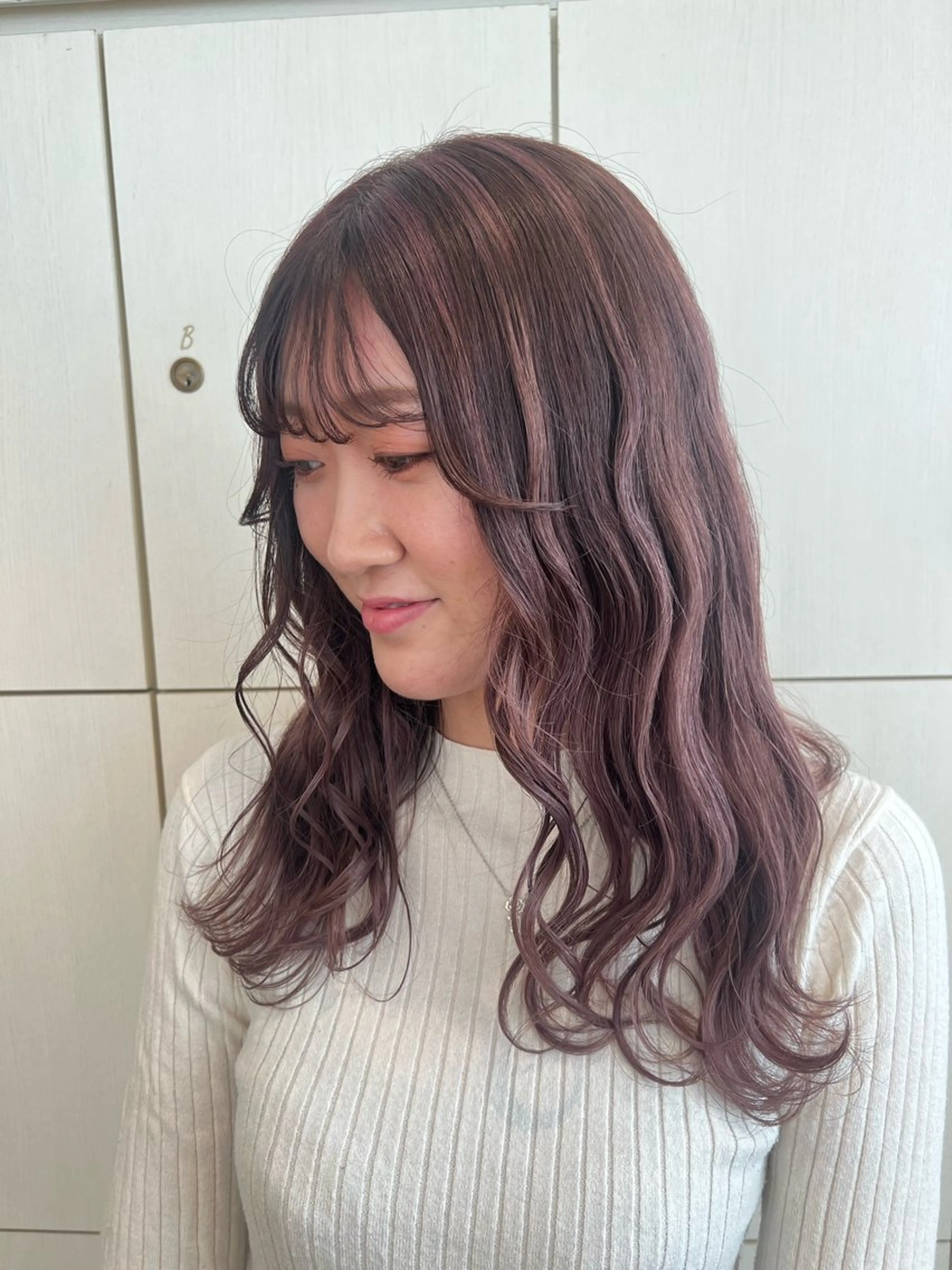 ロング カラー ハイライトカラー ラベンダーカラー ハイライト SALOWIN川崎WEST店所属・🌷川崎/アレンジ/ 暖色ボブ/コトネ🌷のヘアスタイル