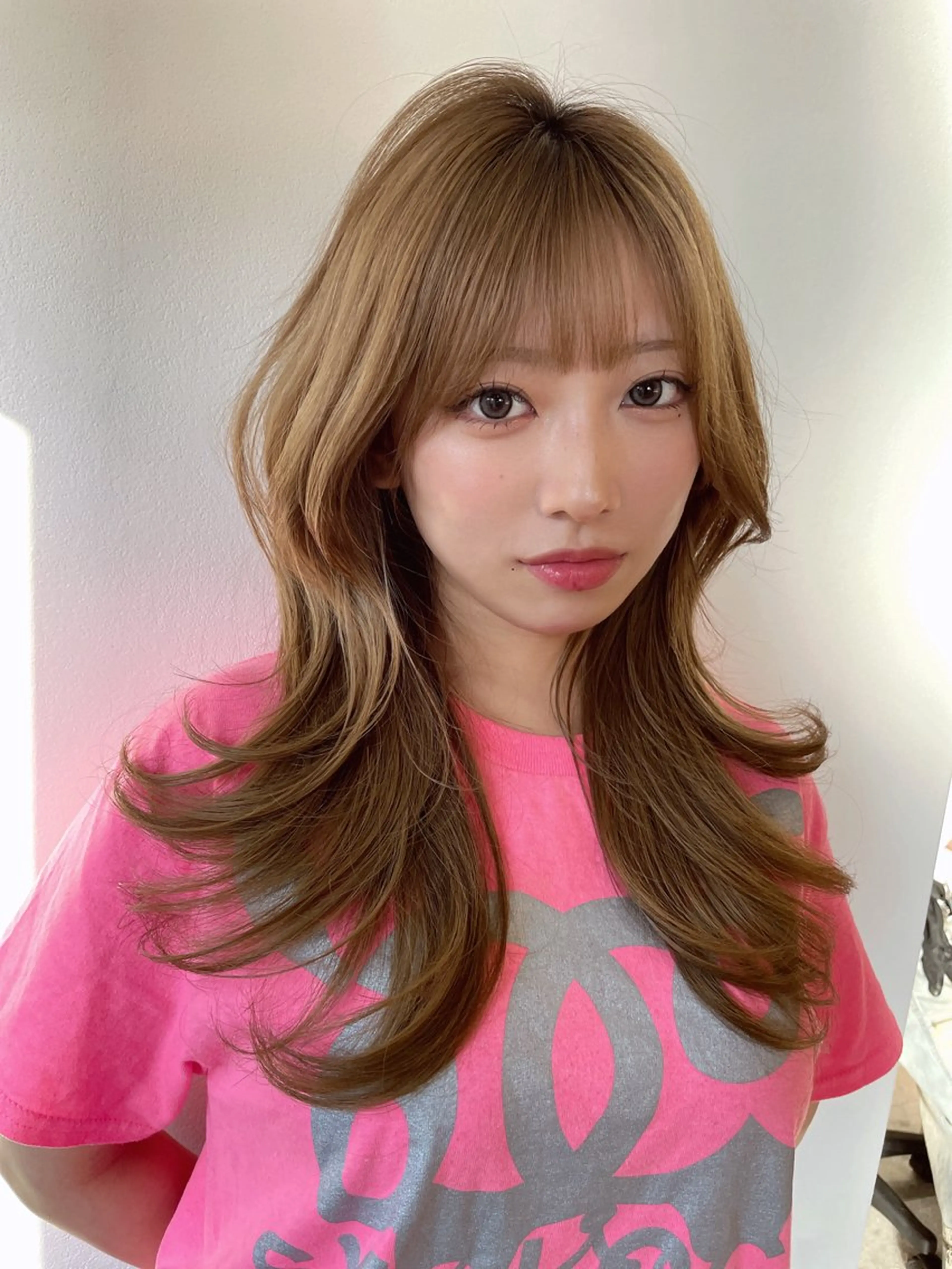 ミディアム カラー ブリーチ ヘアカラー トリートメント 【いっせい】ブリーチ 無しＷカラー×カットのヘアスタイル