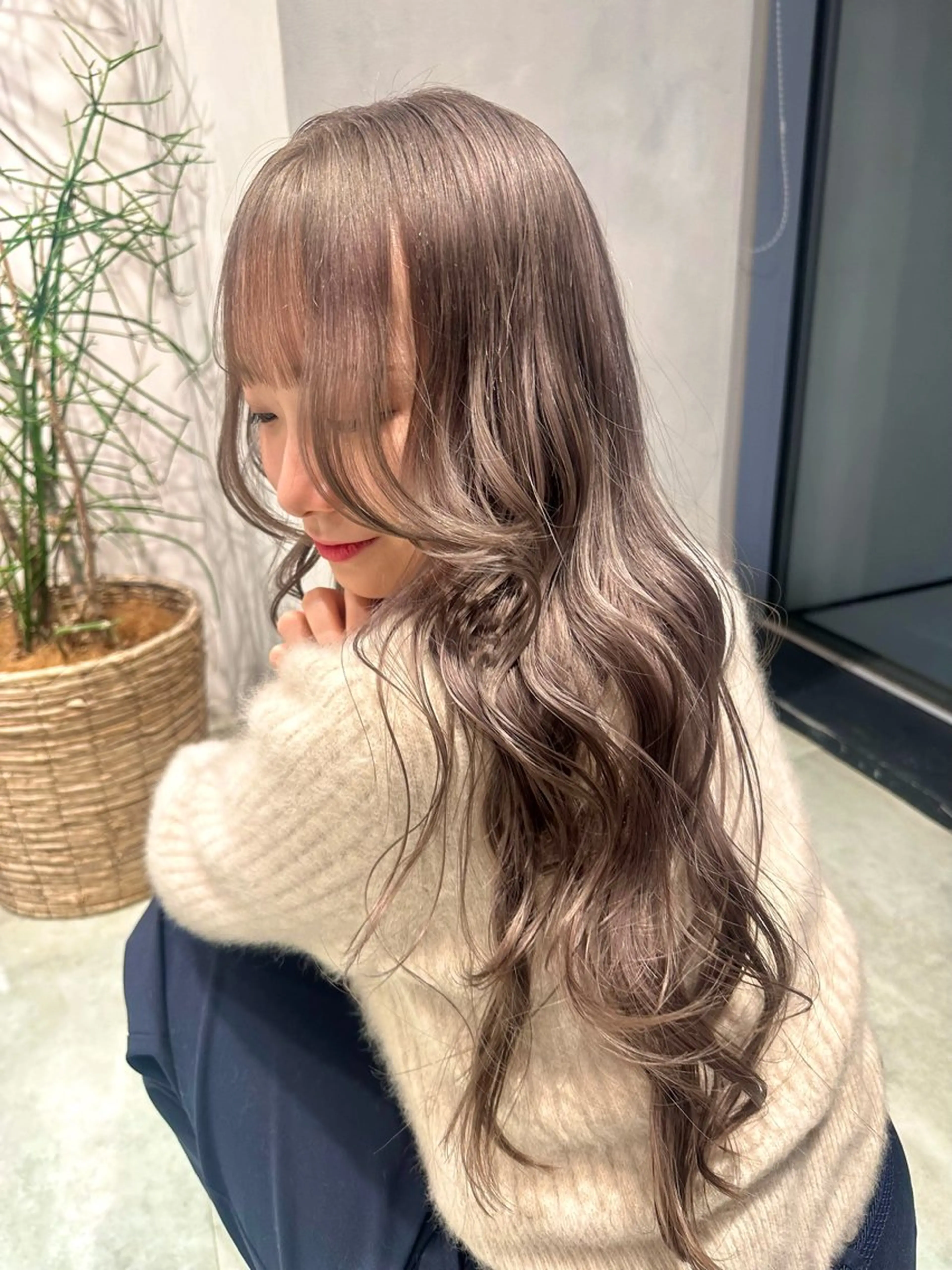 ロング カラー ベージュカラー ブリーチ ケアブリーチ ミルクティーベージュ 似合わせ小顔ショート /akane🐰♥️のヘアスタイル