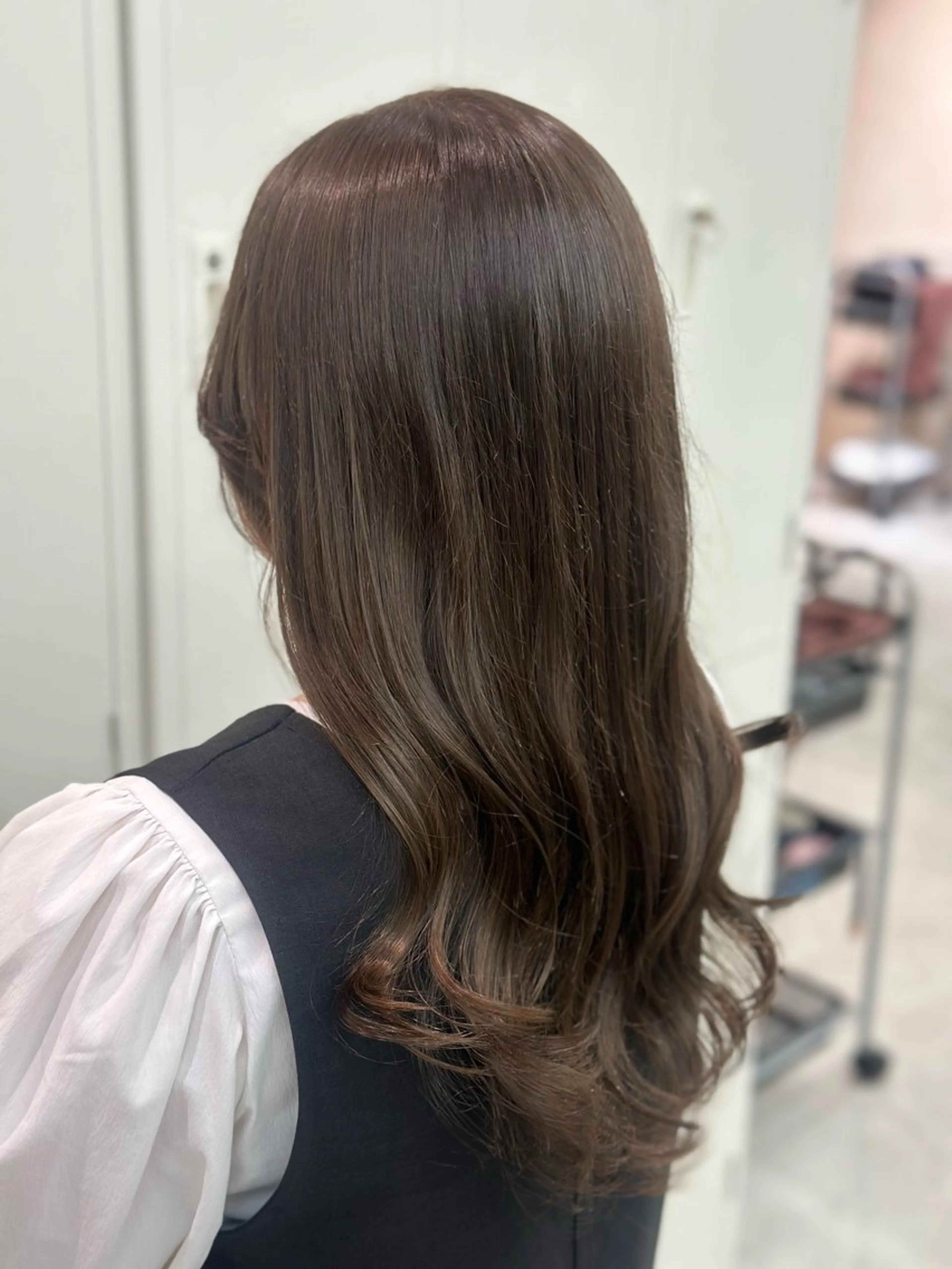ロング カラー ヘアカラー トリートメント 🤍透明感カラー🤍 Moeのヘアスタイル