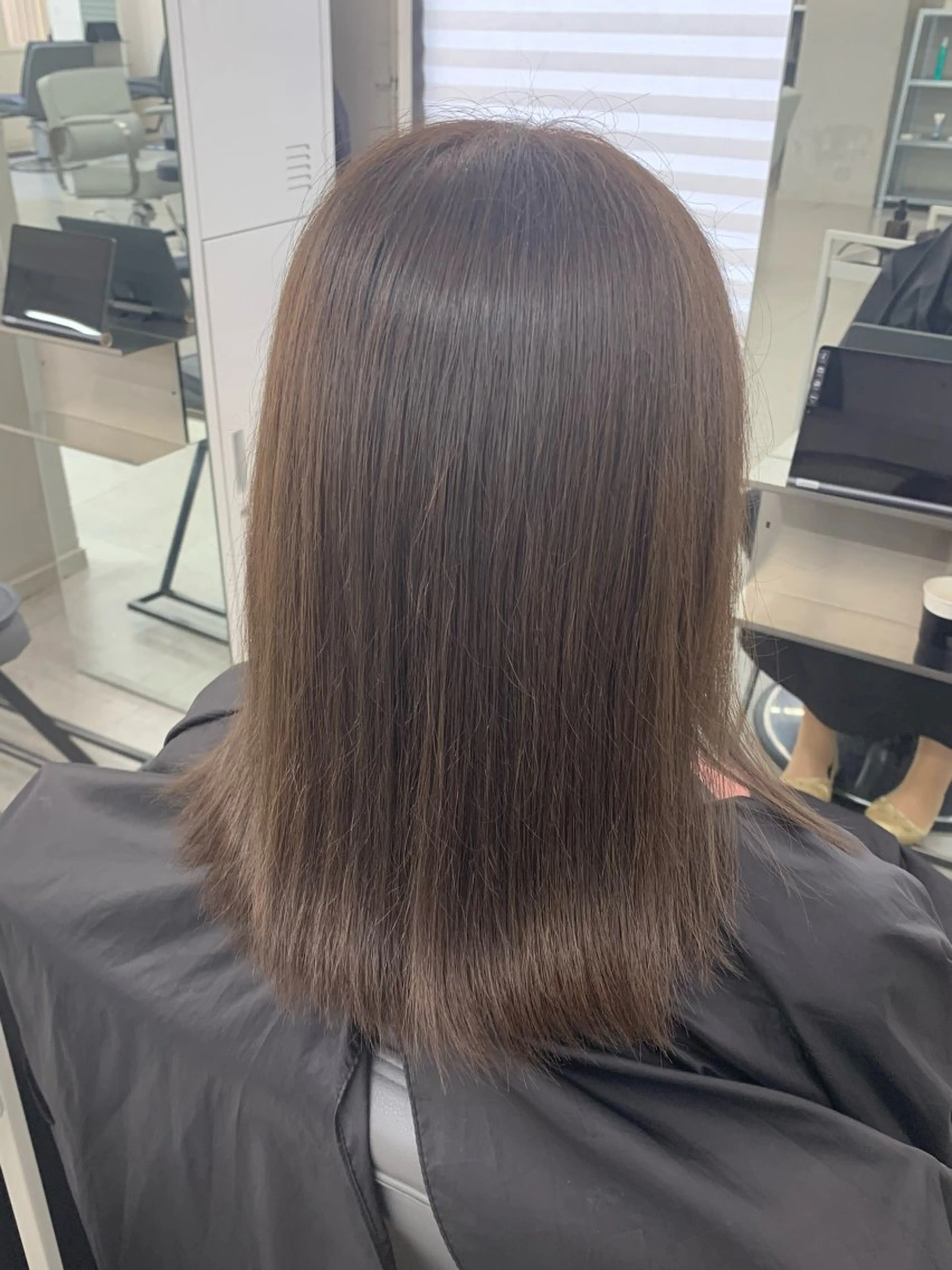 セミロング カラー 透明感カラー ヘアカラー 柏ハイトーン特化🌈 だいちのヘアスタイル