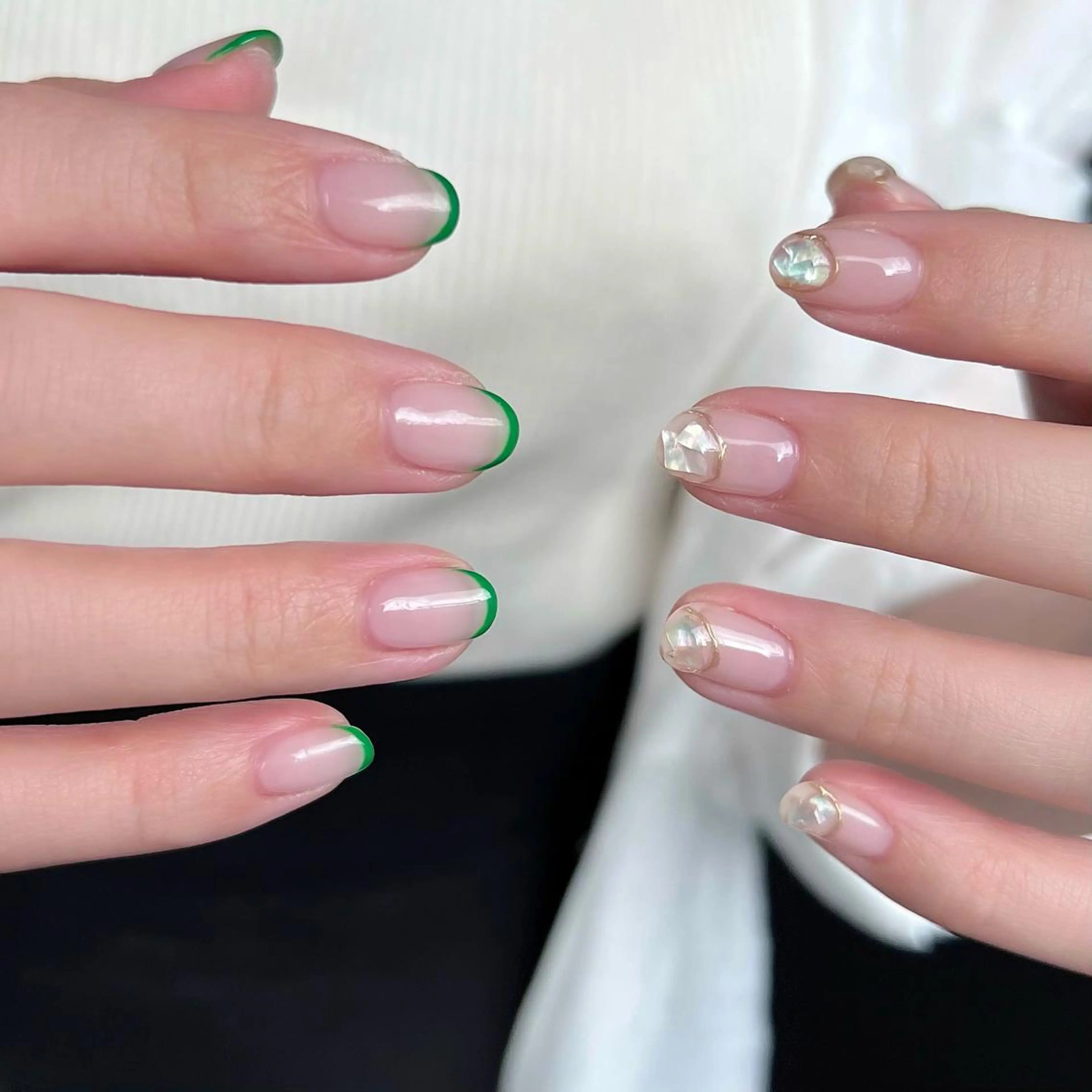 ネイル ハンドネイル nuás nailのネイルデザイン