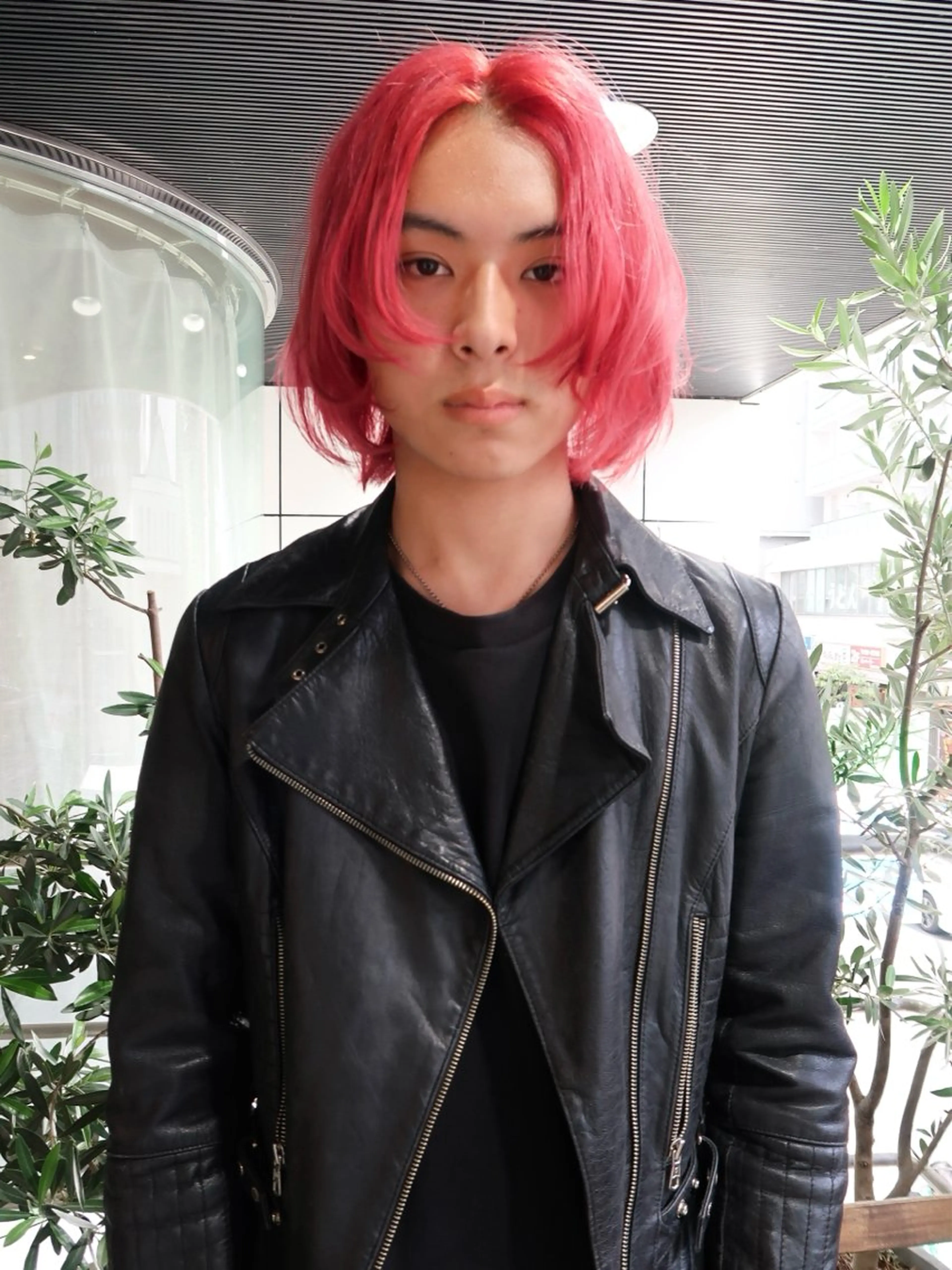 ロング カラー Rei/縦落ち ツイスパ/パーマ特化のヘアスタイル