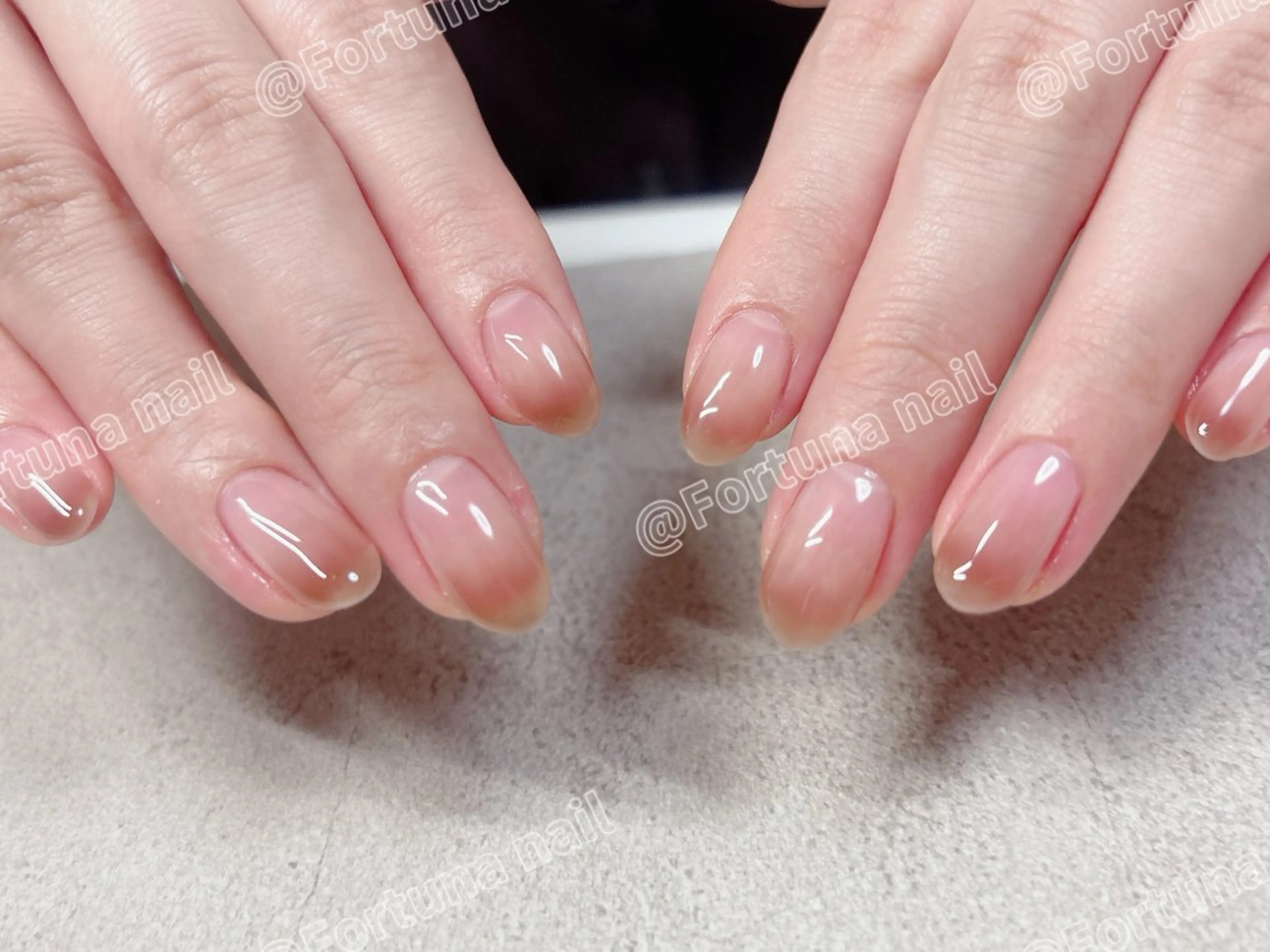 ネイル ハンドネイル Nail •Head スパFortunaのネイルデザイン