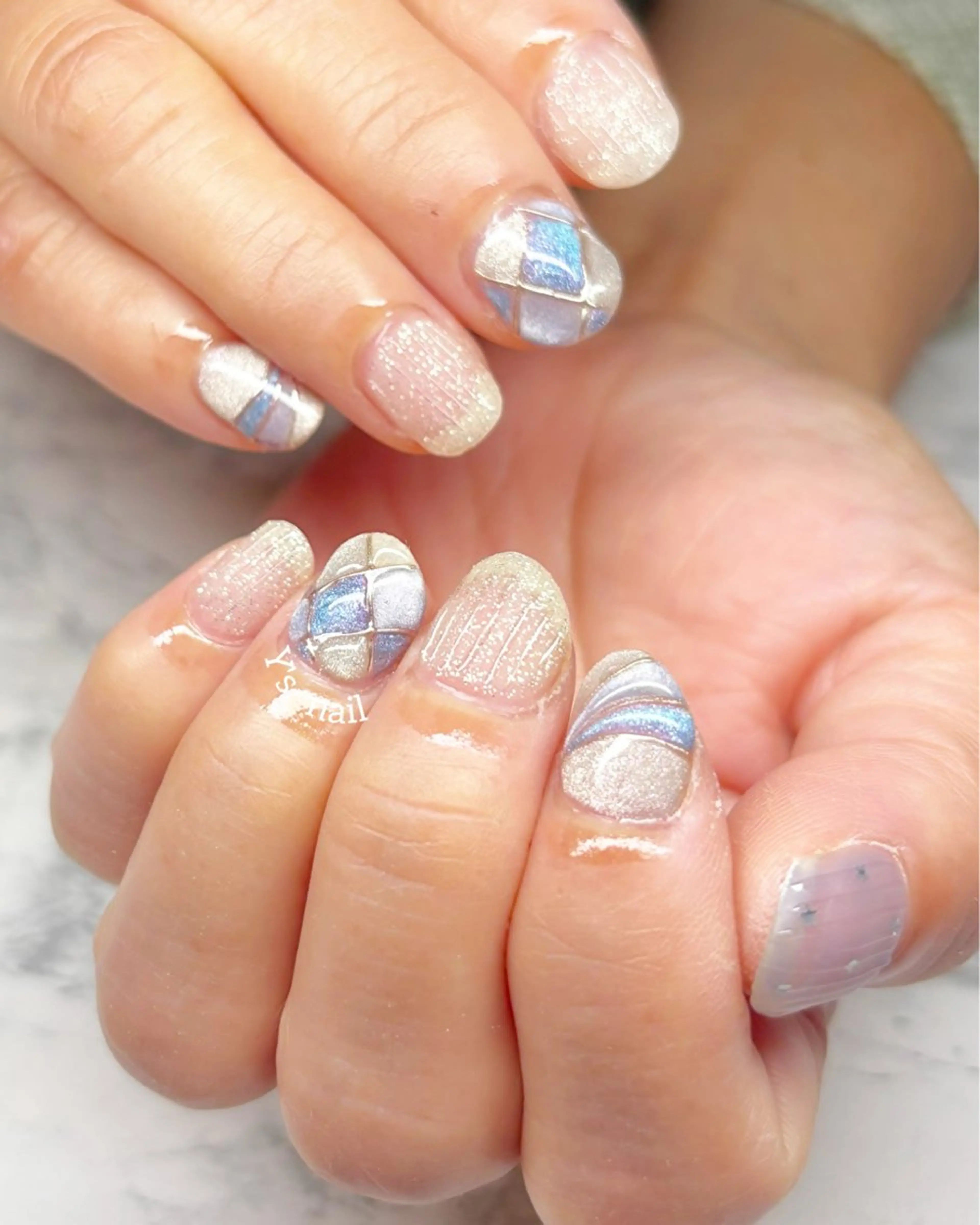 ネイル マグネットネイル ハンドネイル 手書きが得意🖌️ Y’s  nailのネイルデザイン