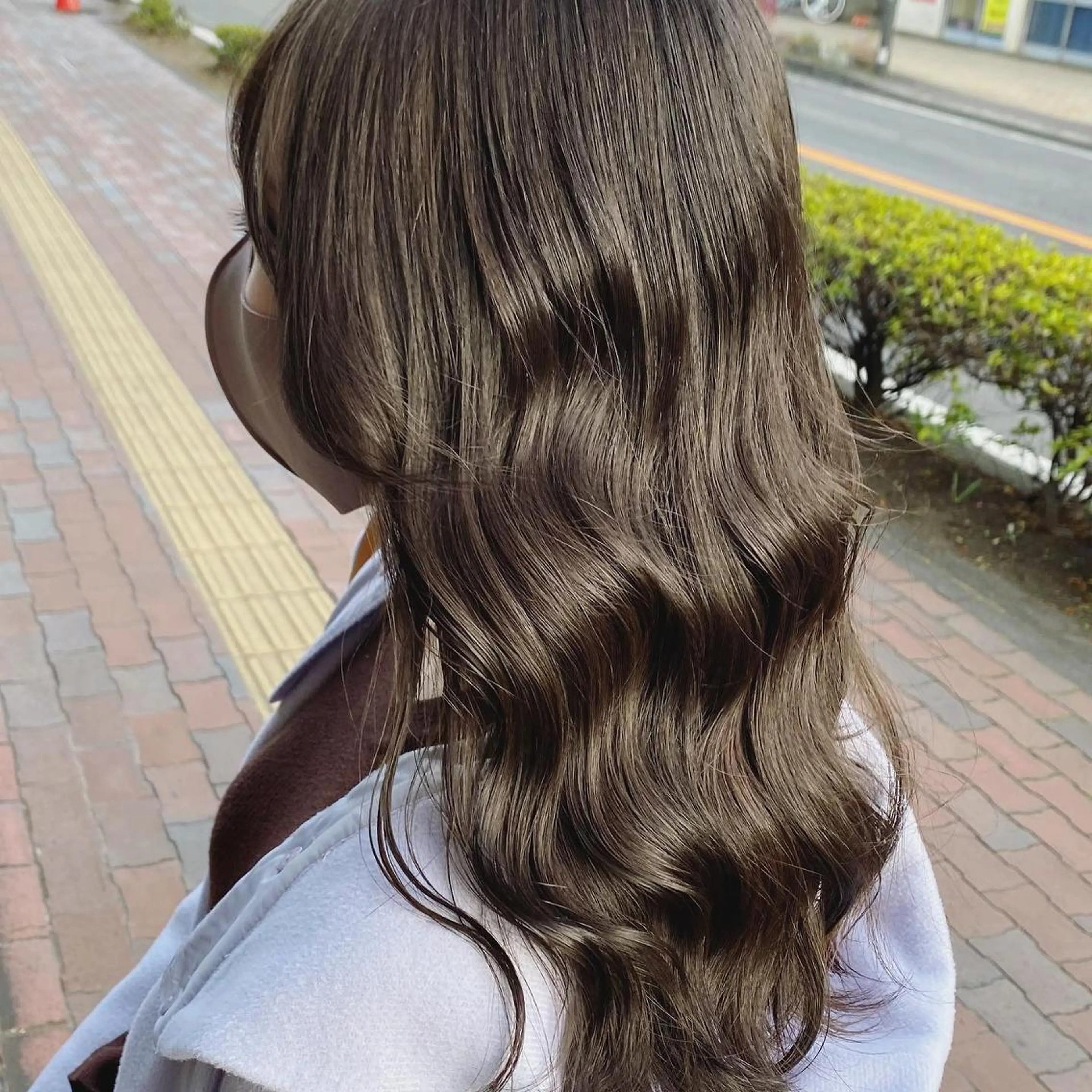 カラー ベージュカラー ブリーチ 透明感カラー ダブルカラー グレージュ 艶髪レイヤー屋さん 大澤竜馬のヘアスタイル