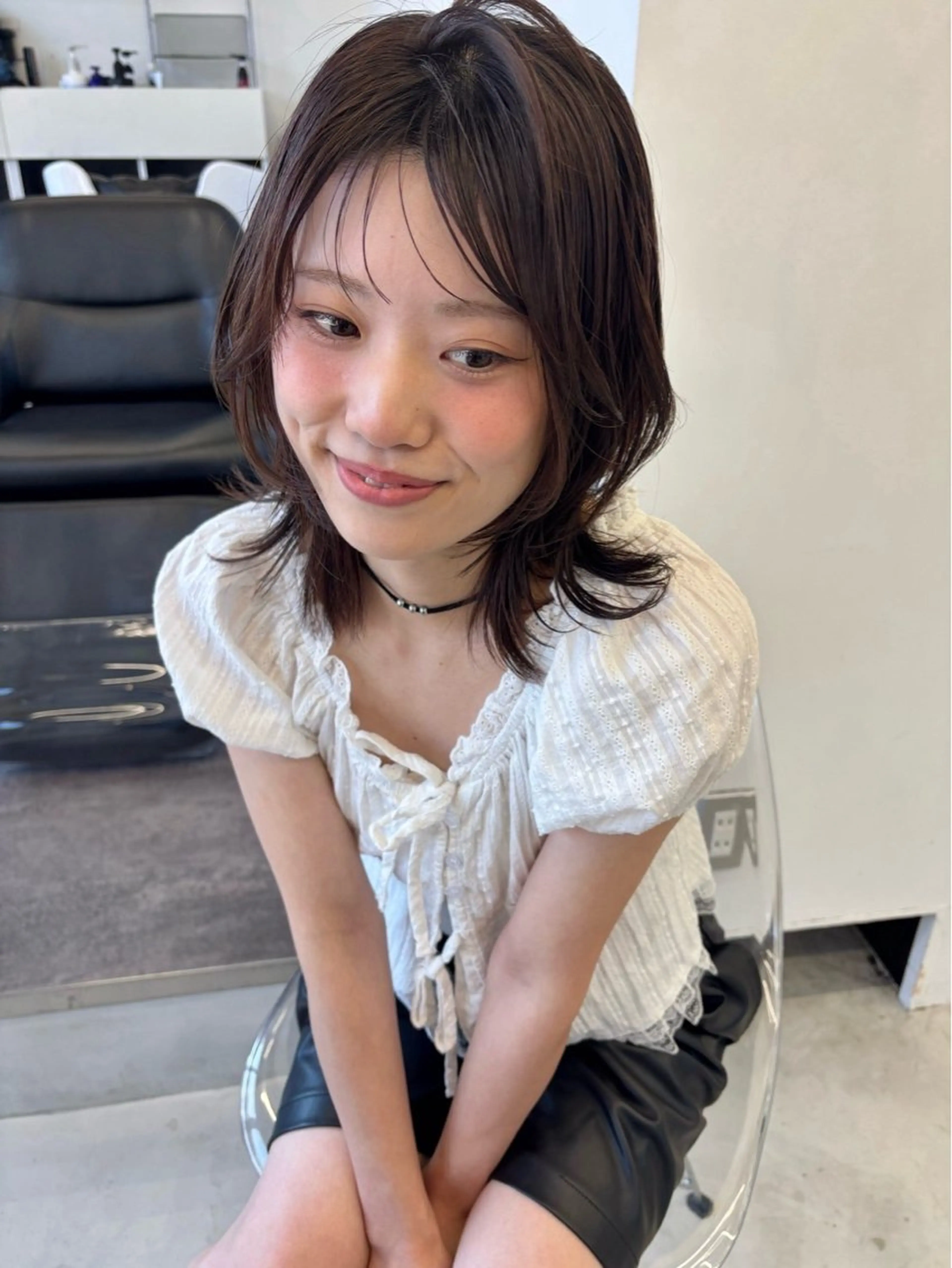 ミディアム カラー ブリーチ ブリーチなしカラー ハッシュカット 韓国風ヘア レイヤーカット カット トリートメント umu.［韓国ヘア /レイヤーカット］のヘアスタイル