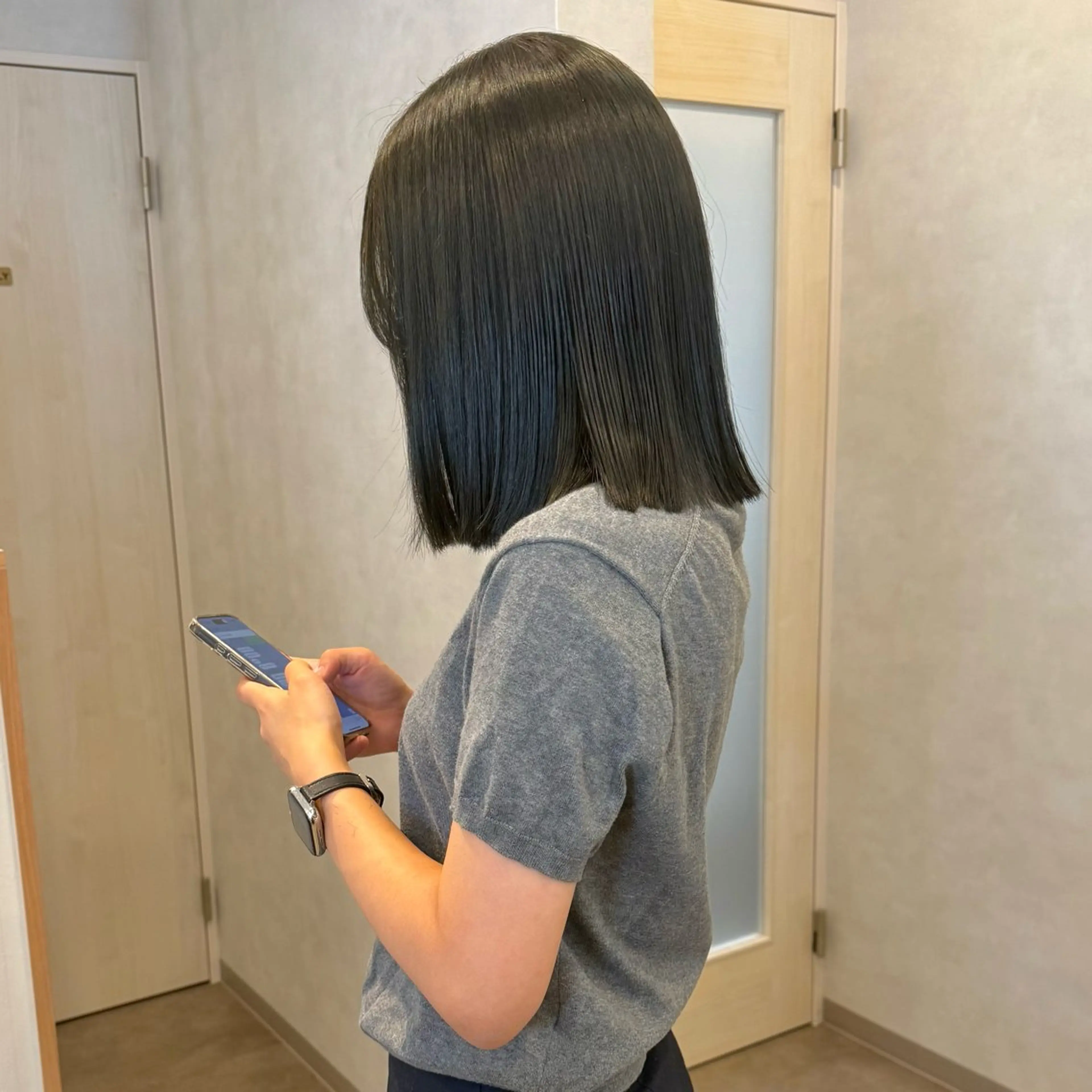 ショート カラー オリーブカラー カット ヘアカラー トリートメント Lita./ 大賀ひかり🧁🫧のヘアスタイル