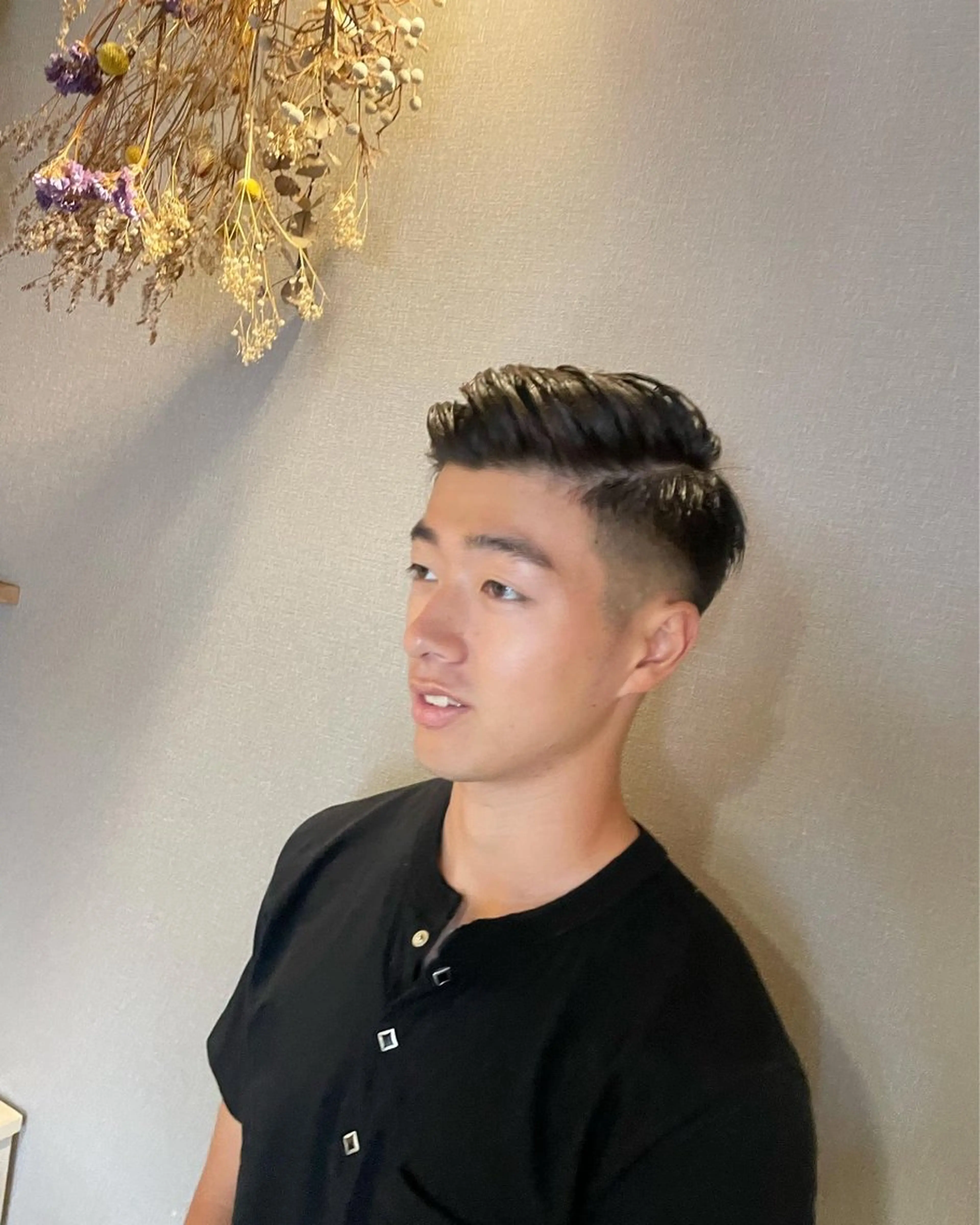 メンズ 荒牧 絵美のヘアスタイル