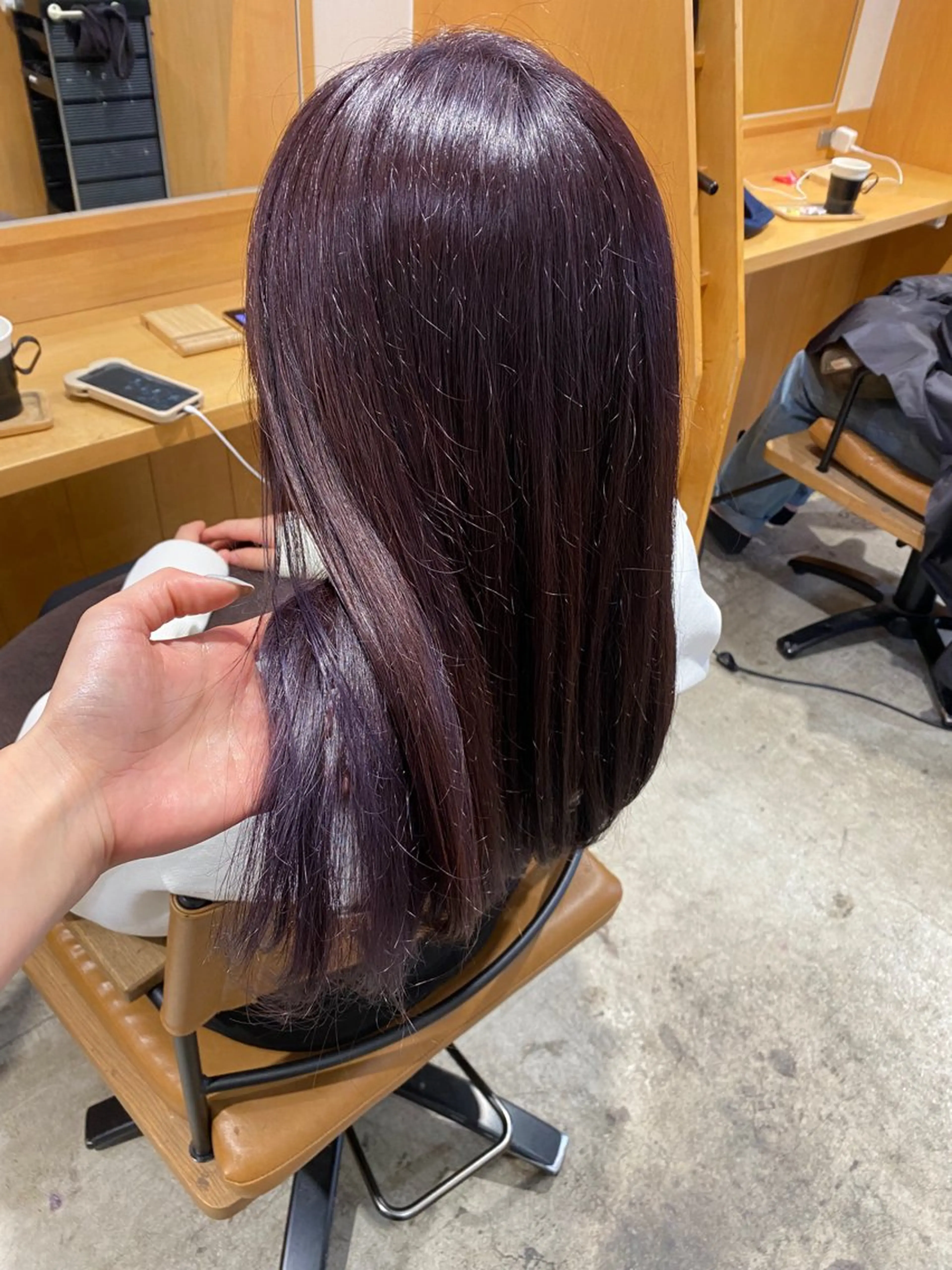 セミロング ヘアカラー SALOWIN銀座PAYⅡ店所属・GINZARay2 風本朱里🐥のヘアスタイル