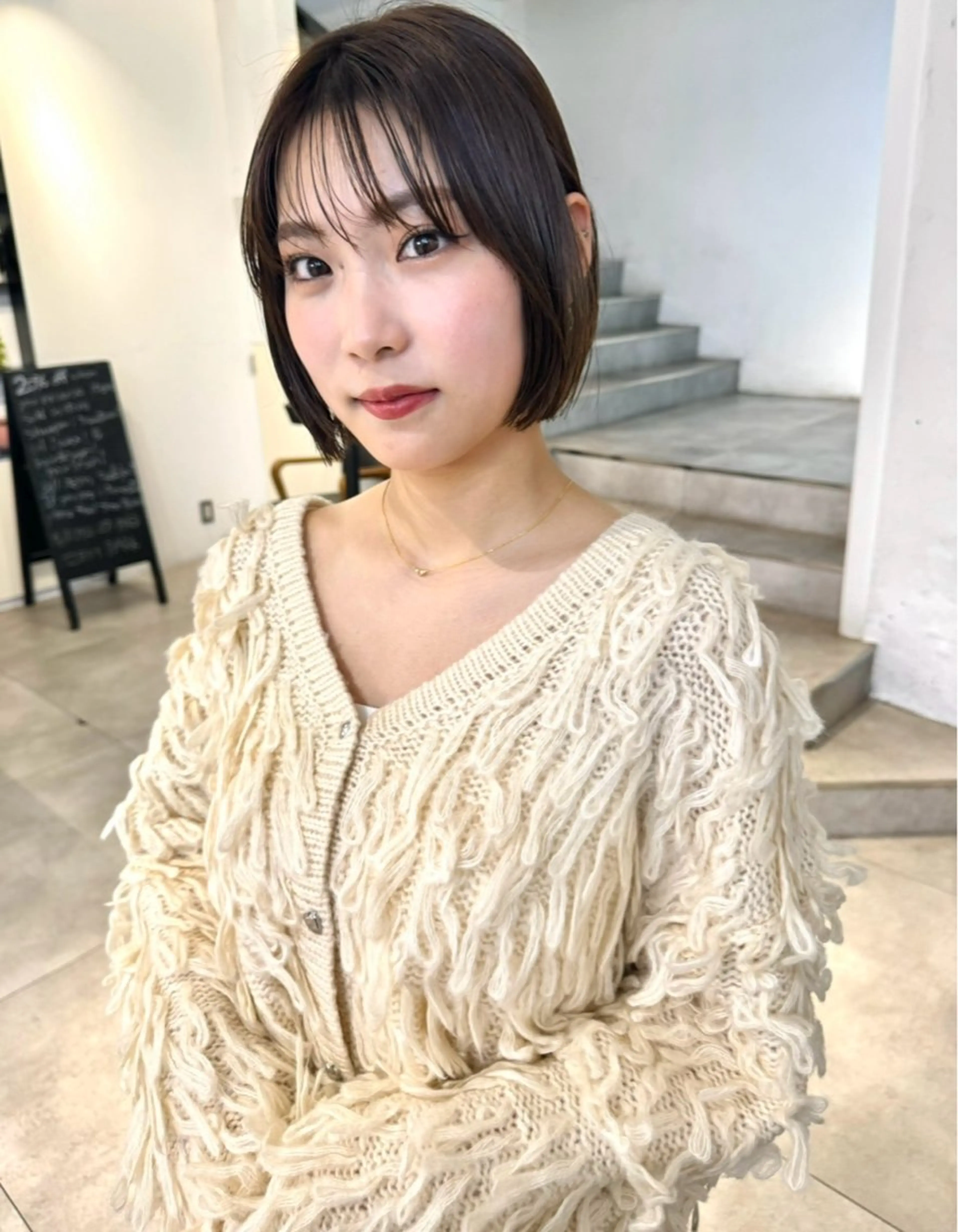 ショート カラー 顔周りカット/透明感 カラー✂️MEIのヘアスタイル