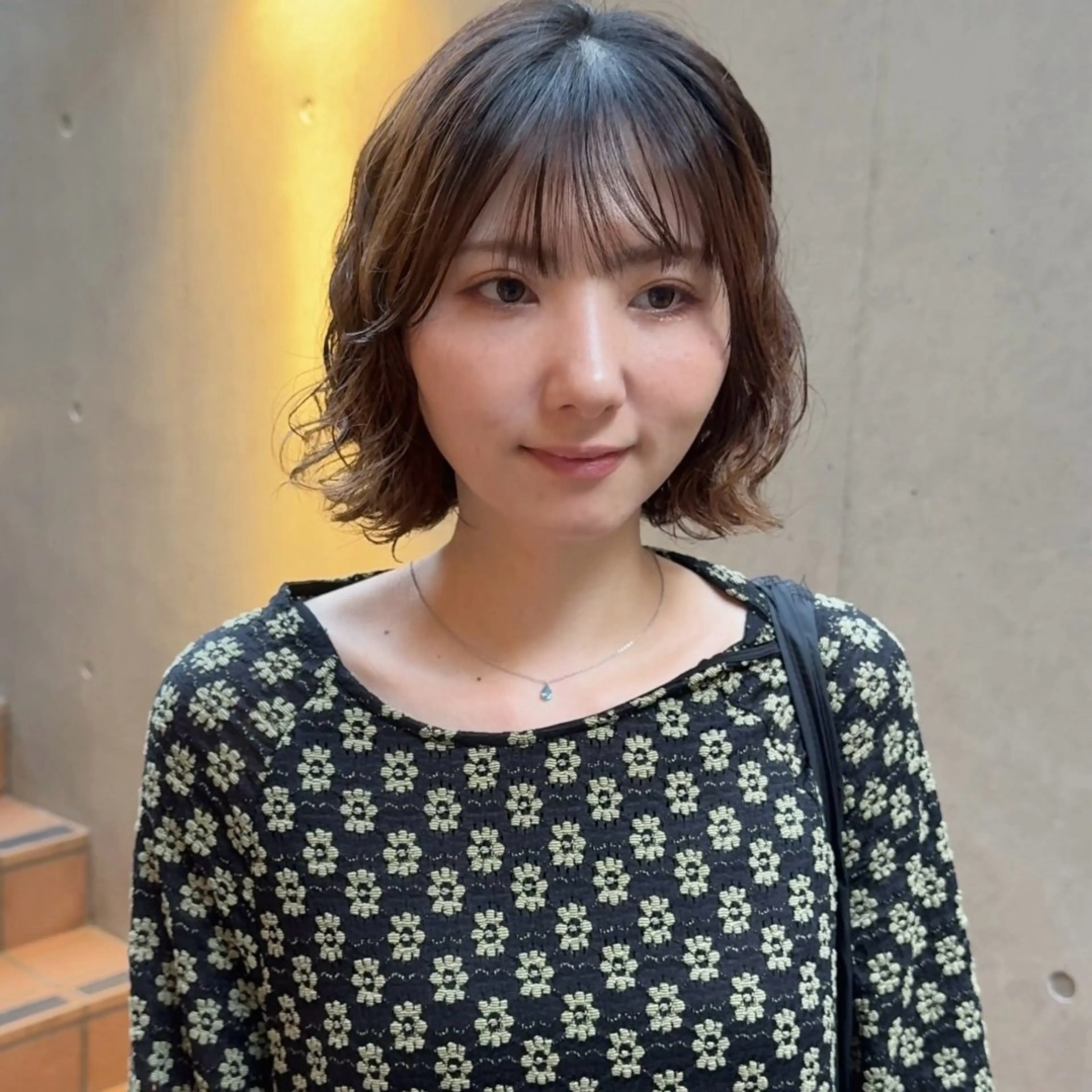 ショート パーマ ボブ 外ハネヘア カット パーマ 大橋 芽衣のヘアスタイル