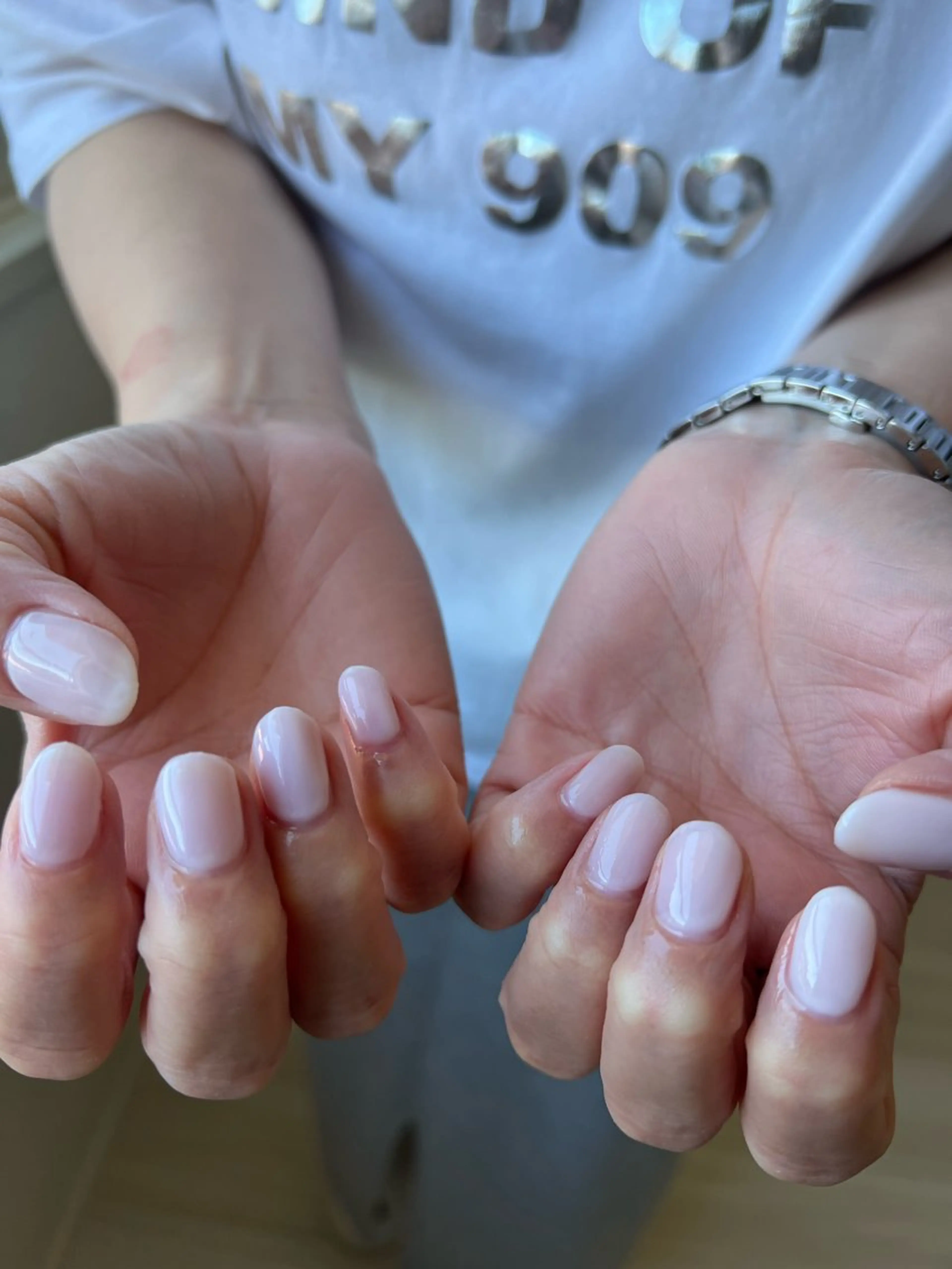 ネイル ワンカラーネイル ピンク ホワイト PARU nailのネイルデザイン