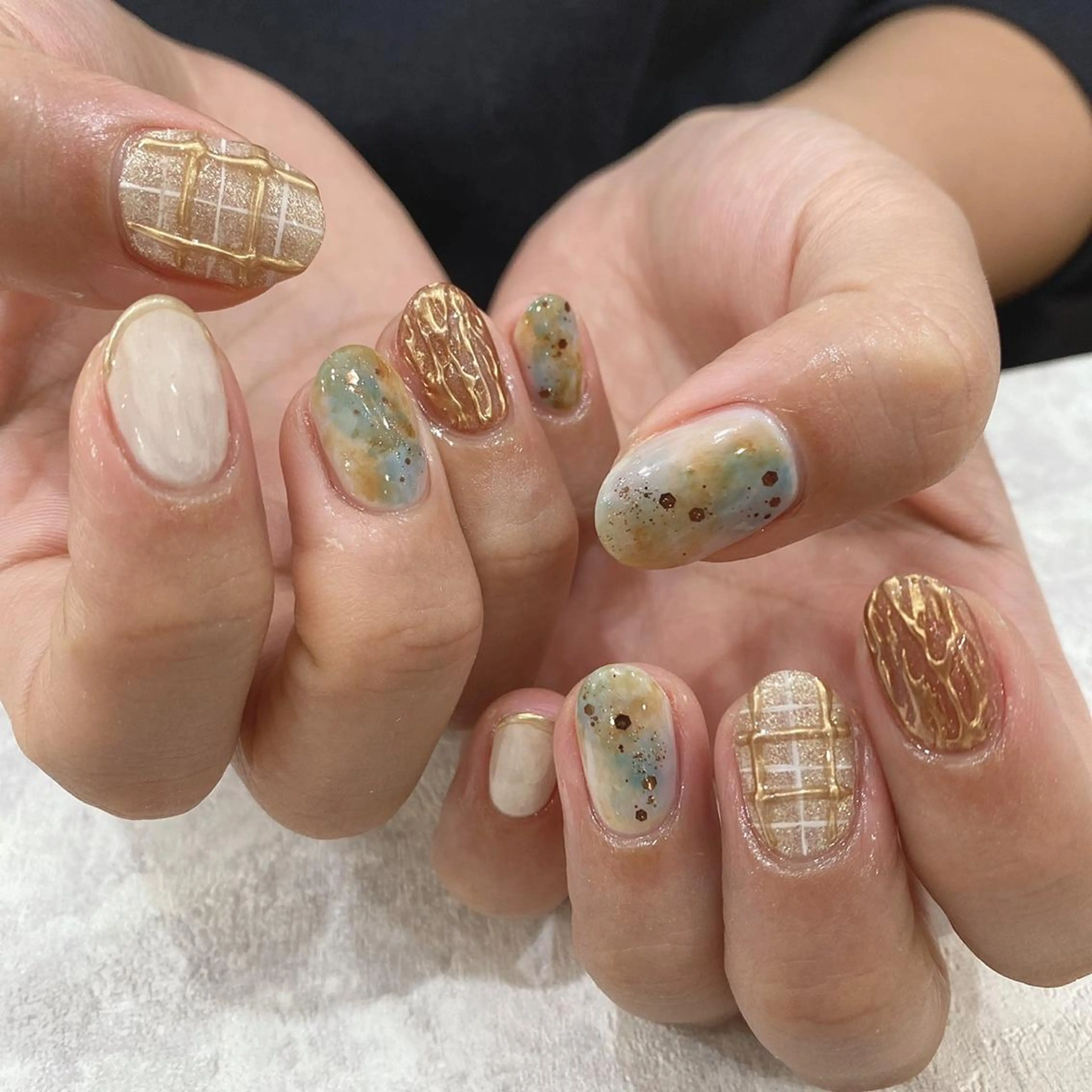 ミディアム ネイル cho nailのネイルデザイン