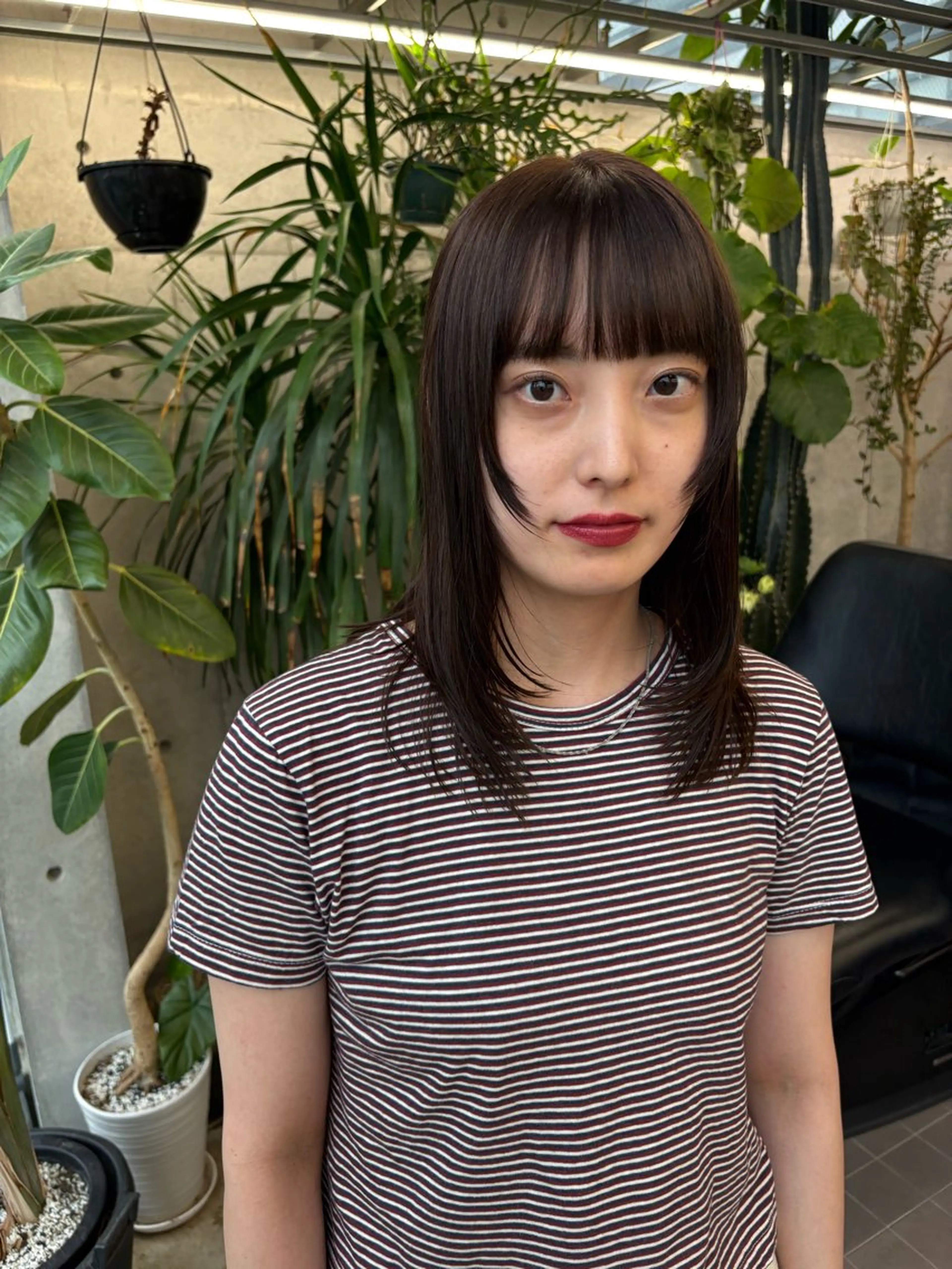 ミディアム カラー レイヤーカット カット ヘアカラー トリートメント 似合わせカット レイヤーボブウルフのヘアスタイル
