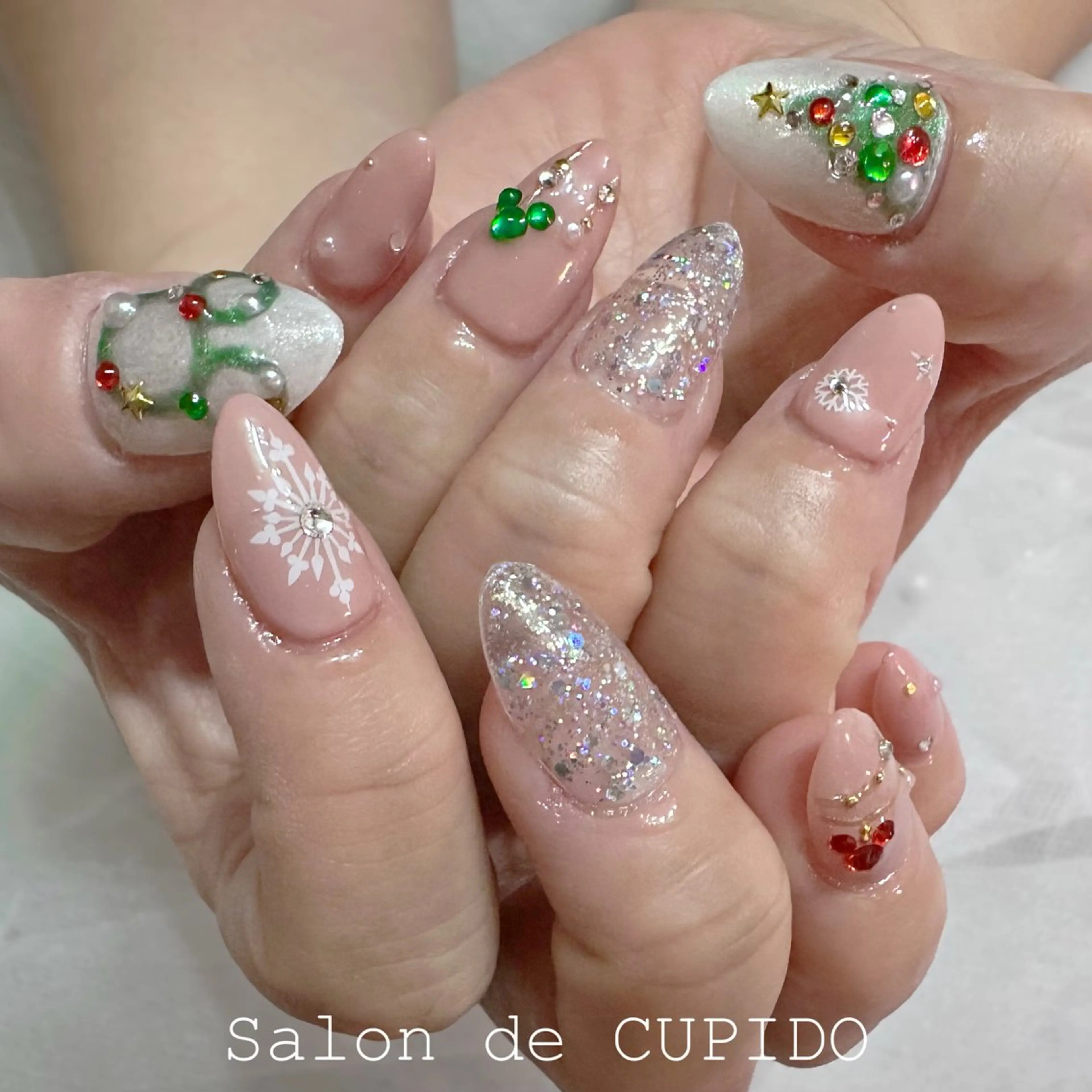 ネイル アートネイル 冬ネイル クリスマス Salon de CUPIDOのネイルデザイン