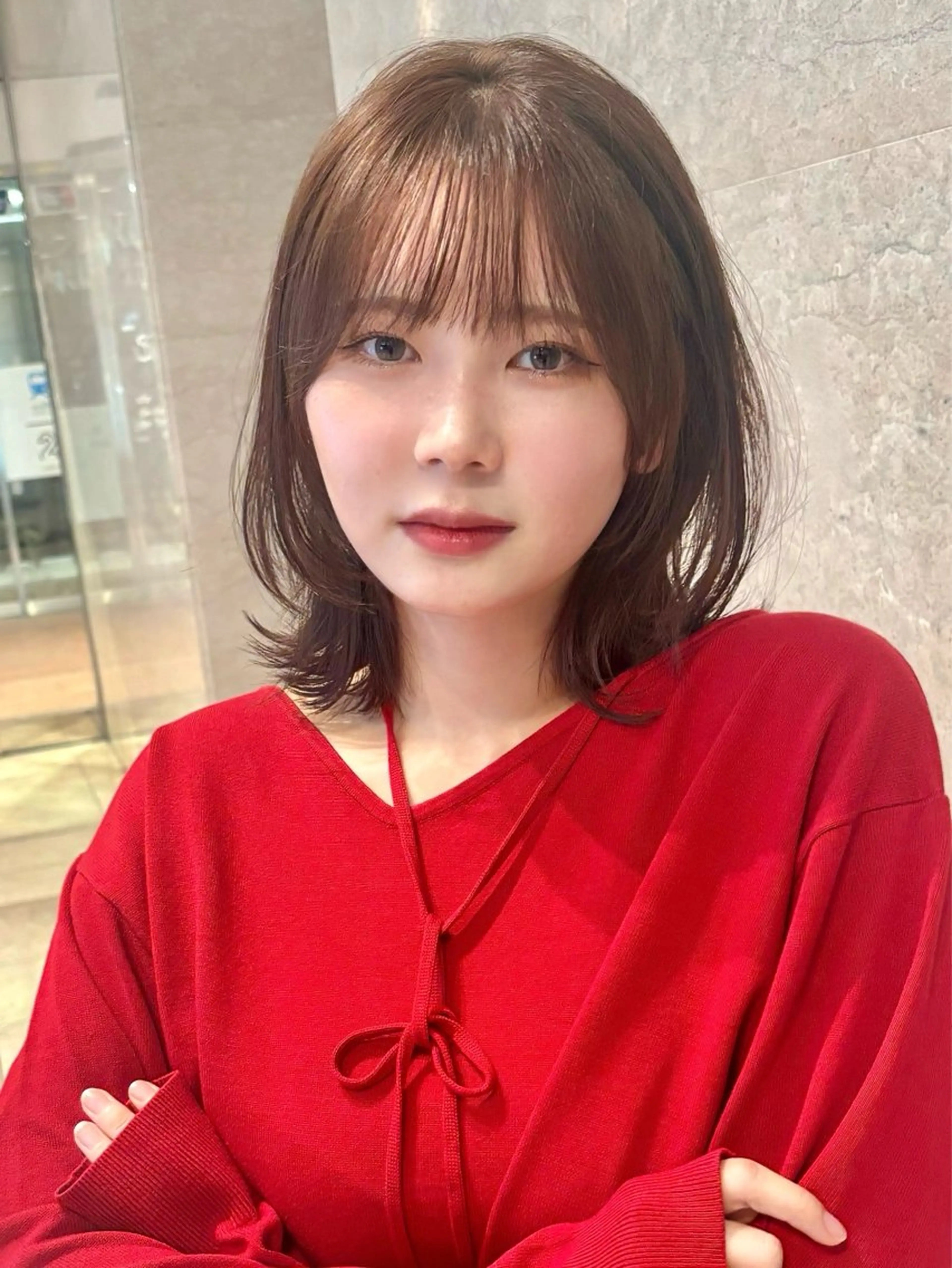 ミディアム 似合わせカット・透明 感カラー👑縮毛矯正のヘアスタイル