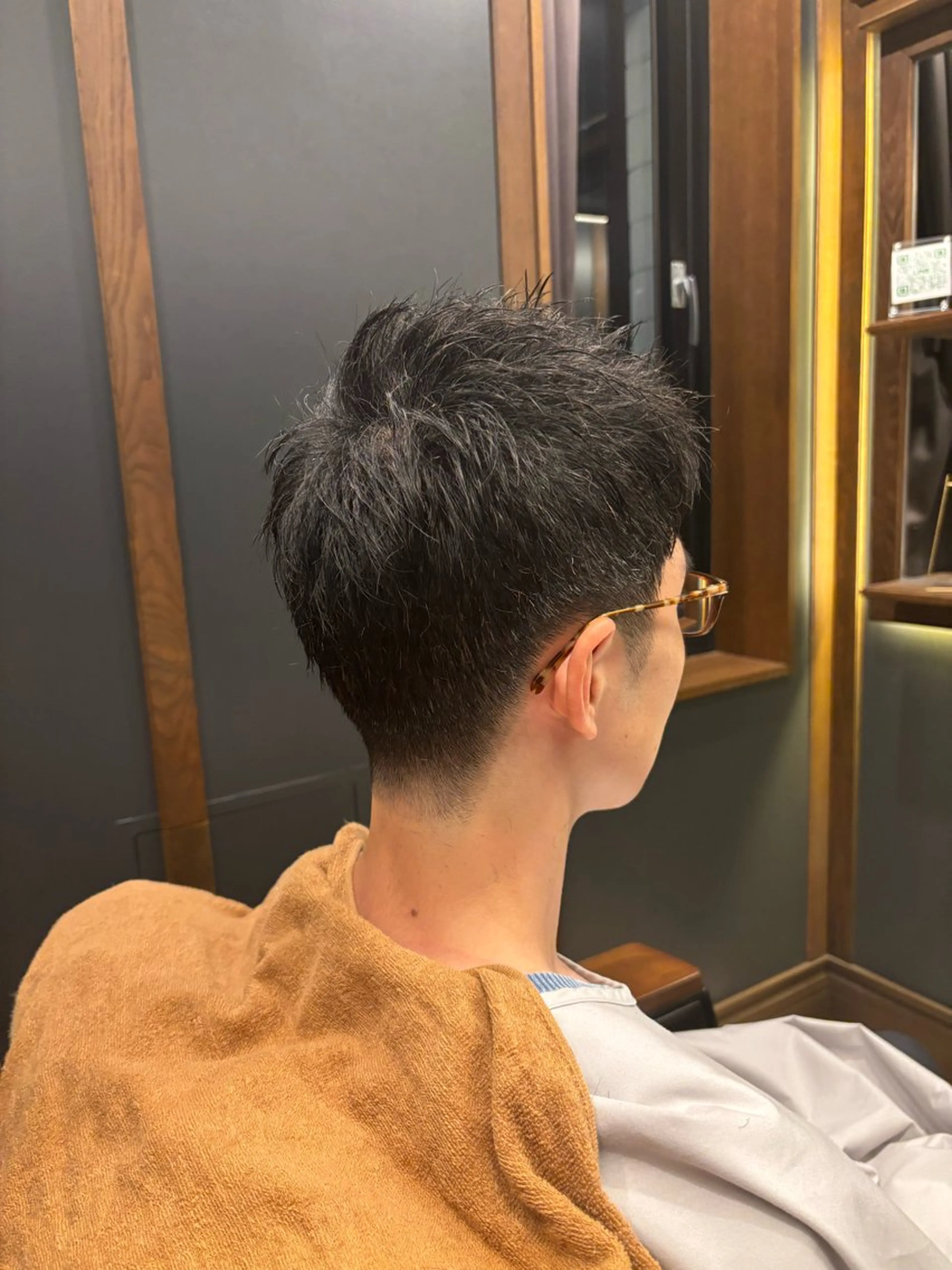 ショート メンズ 刈り上げ ショートヘア 銀座shino~灯~HANARE所属・メンズパーマ/ 大須田 倭のヘアスタイル