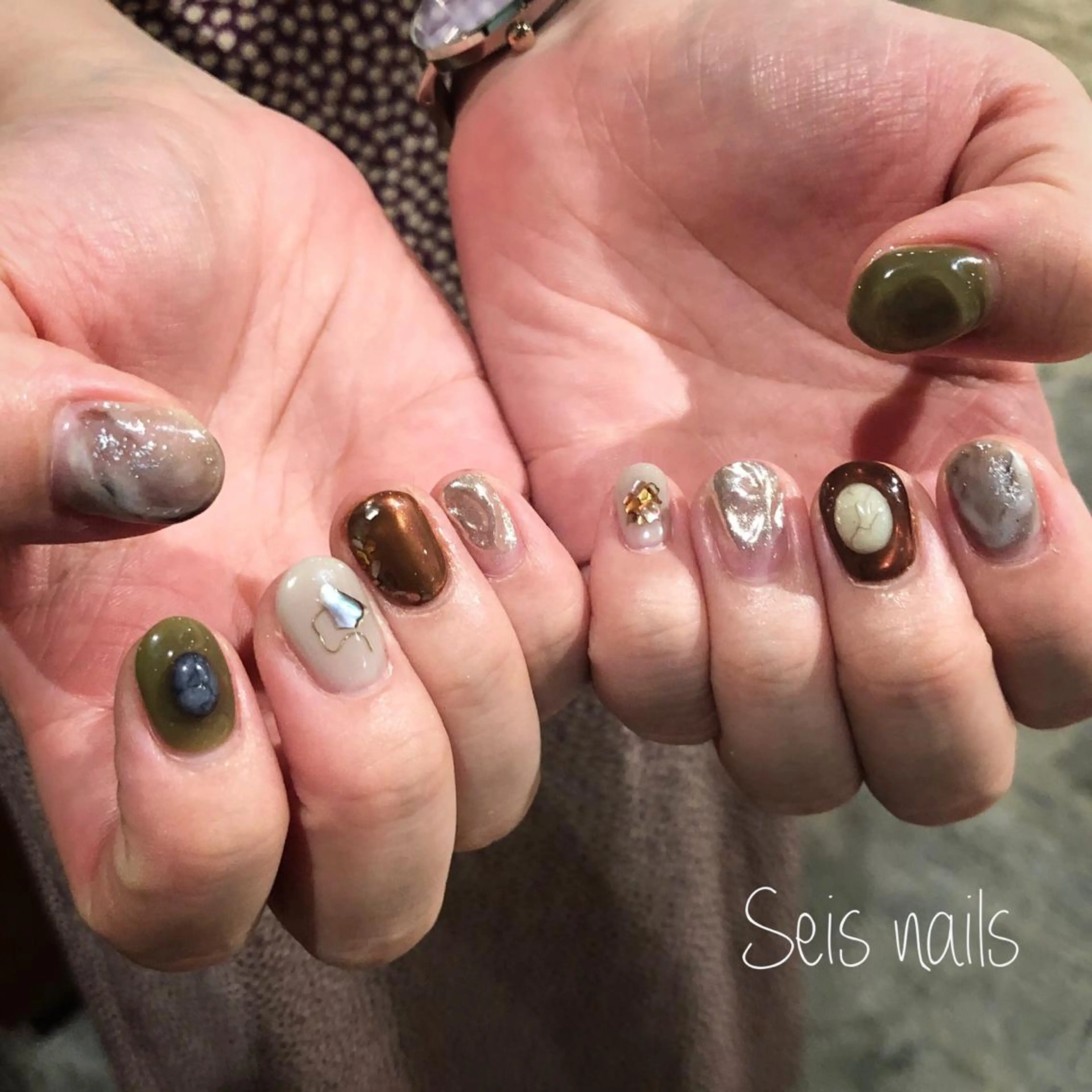 ネイル Seis Shihoのネイルデザイン