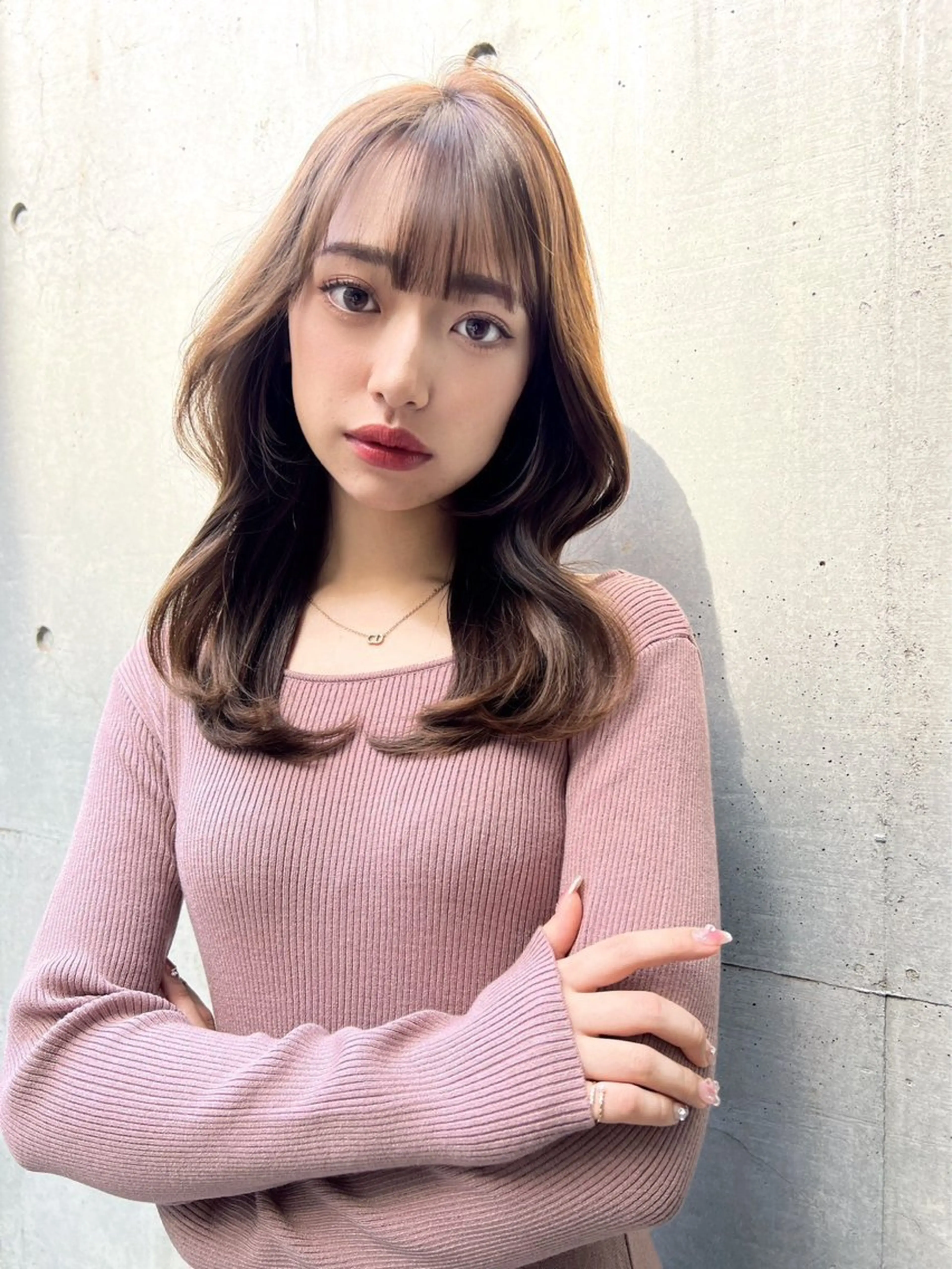 セミロング Lond  bla-ma所属・ブリーチなしカラー／ 今井春汰のヘアスタイル