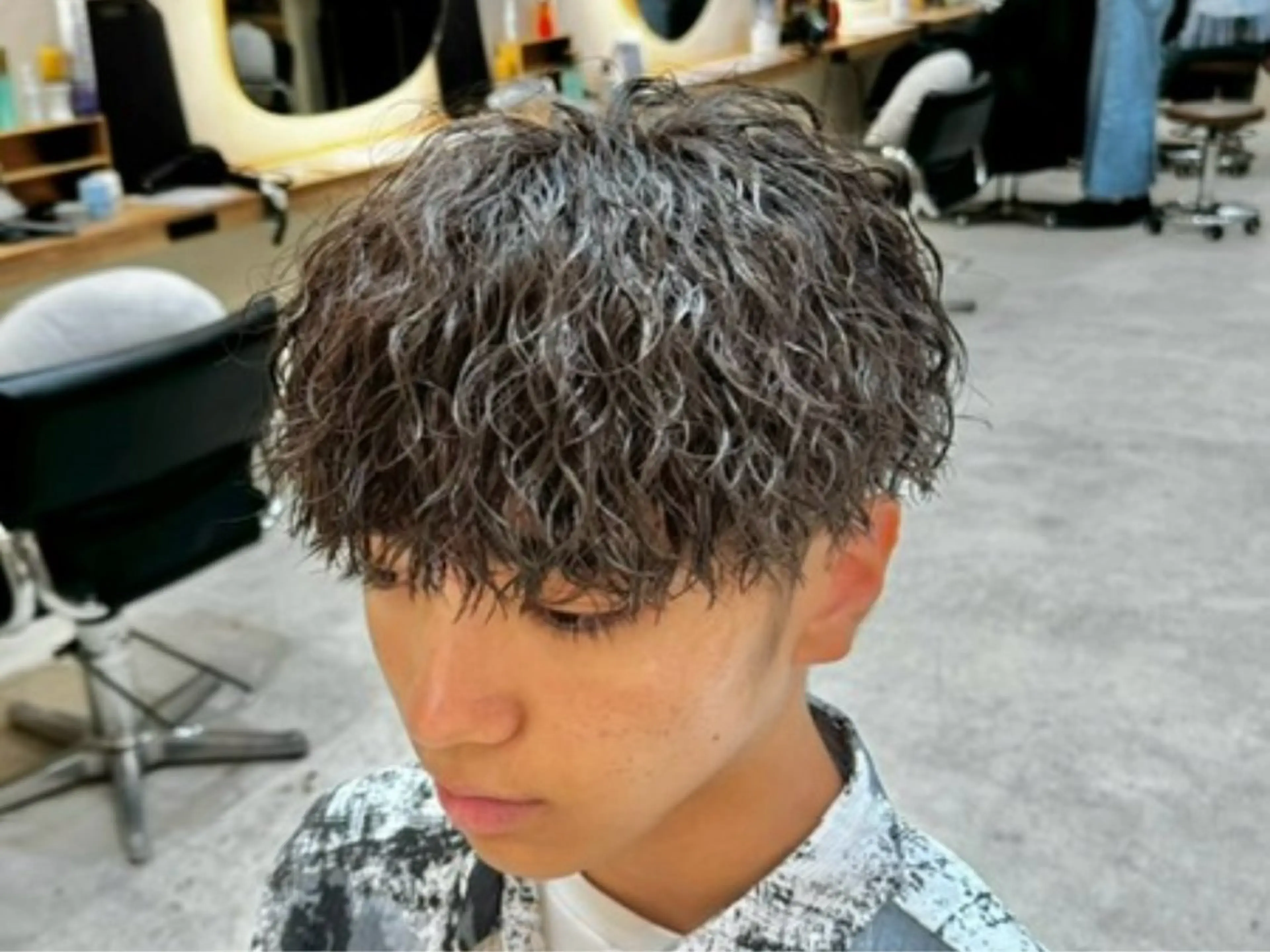 ショート パーマ メンズ 横浜 /シャドウ/ツイスパのヘアスタイル